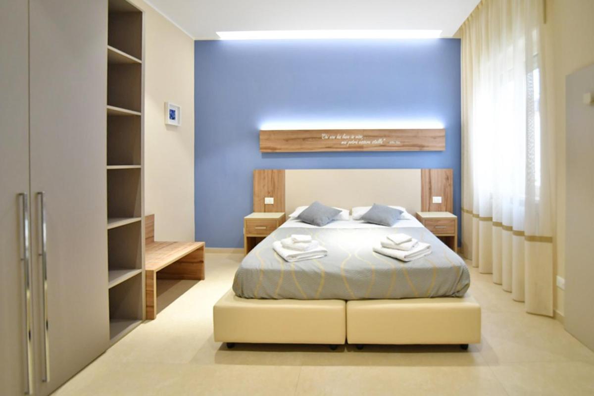Double Room with Private Bathroom - Photo 1