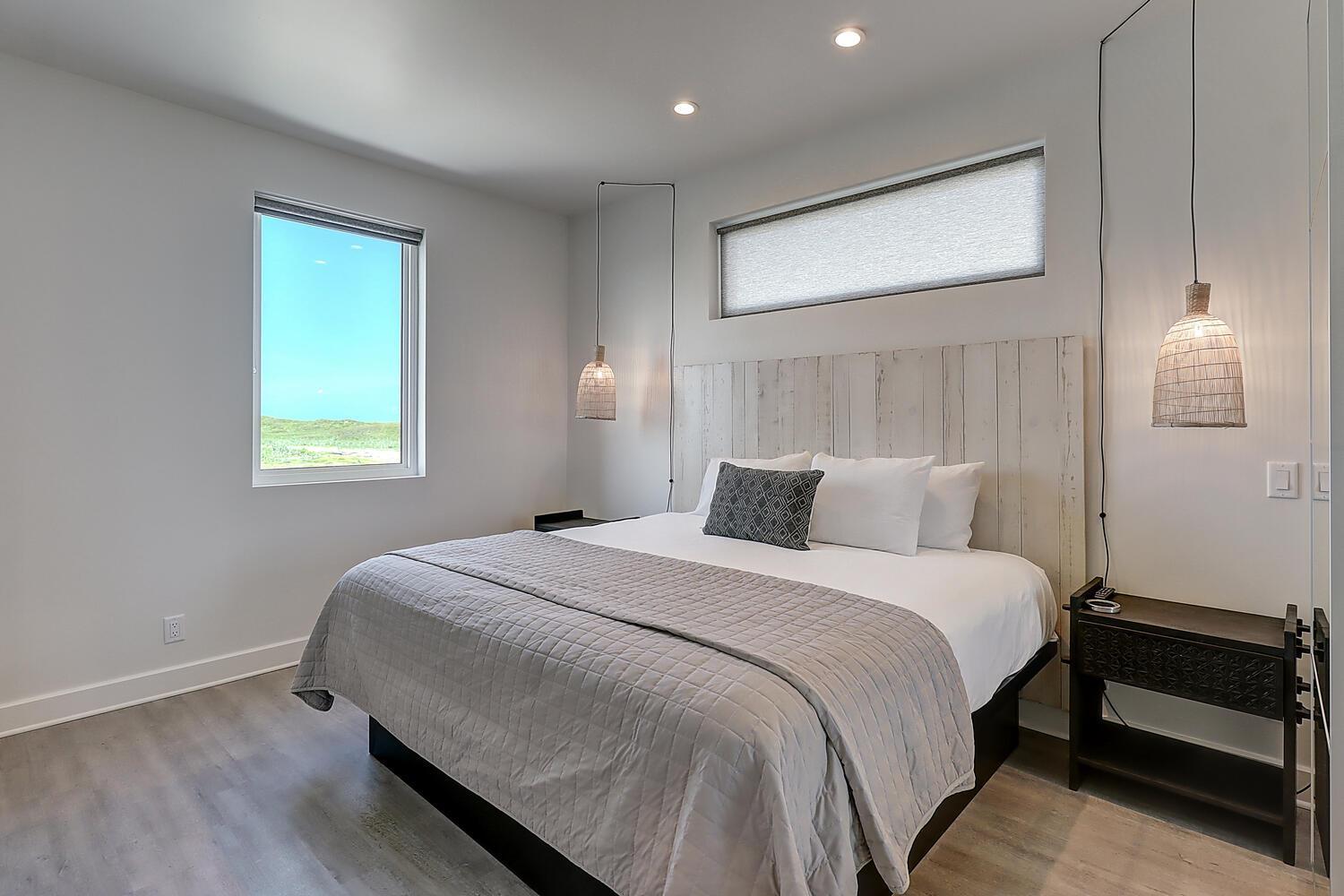 Superior King Suite