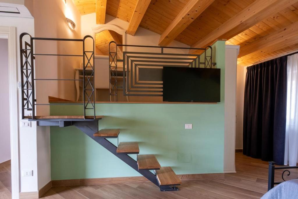 Penthouse Apartment - Photo 20