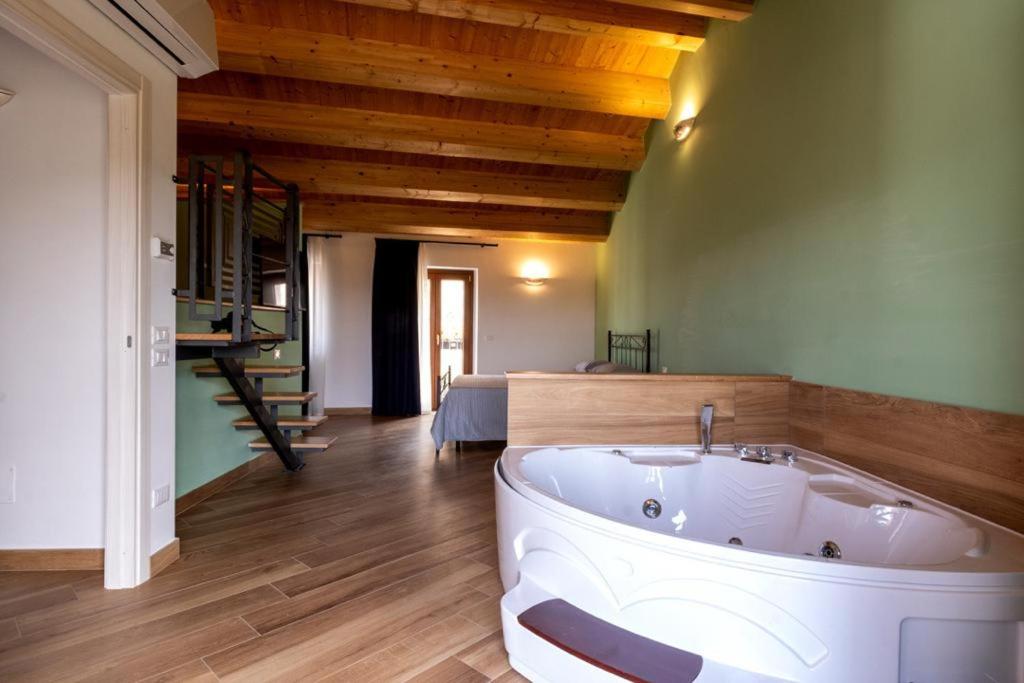 Penthouse Apartment - Photo 7