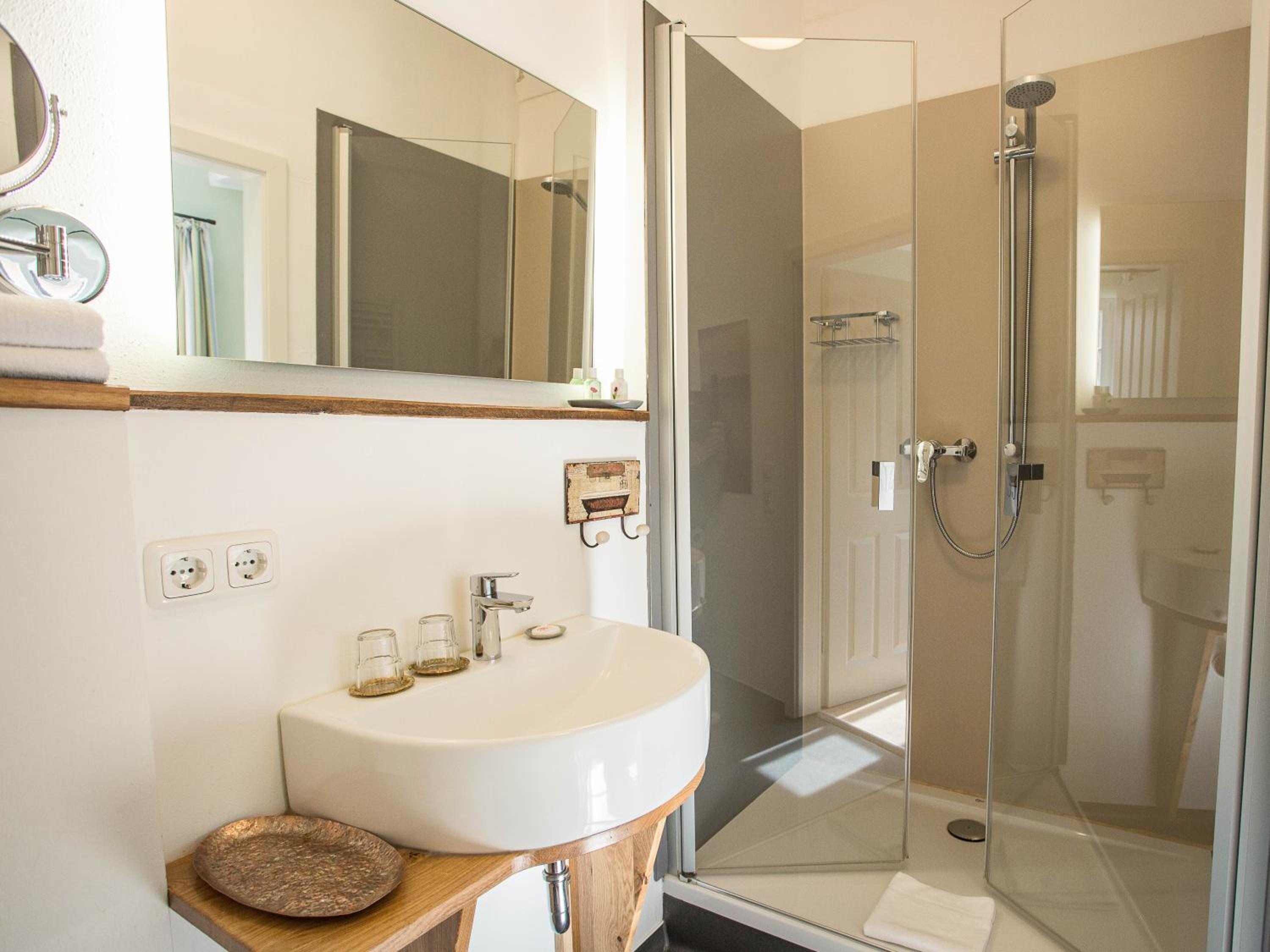 Double Room - Photo 4