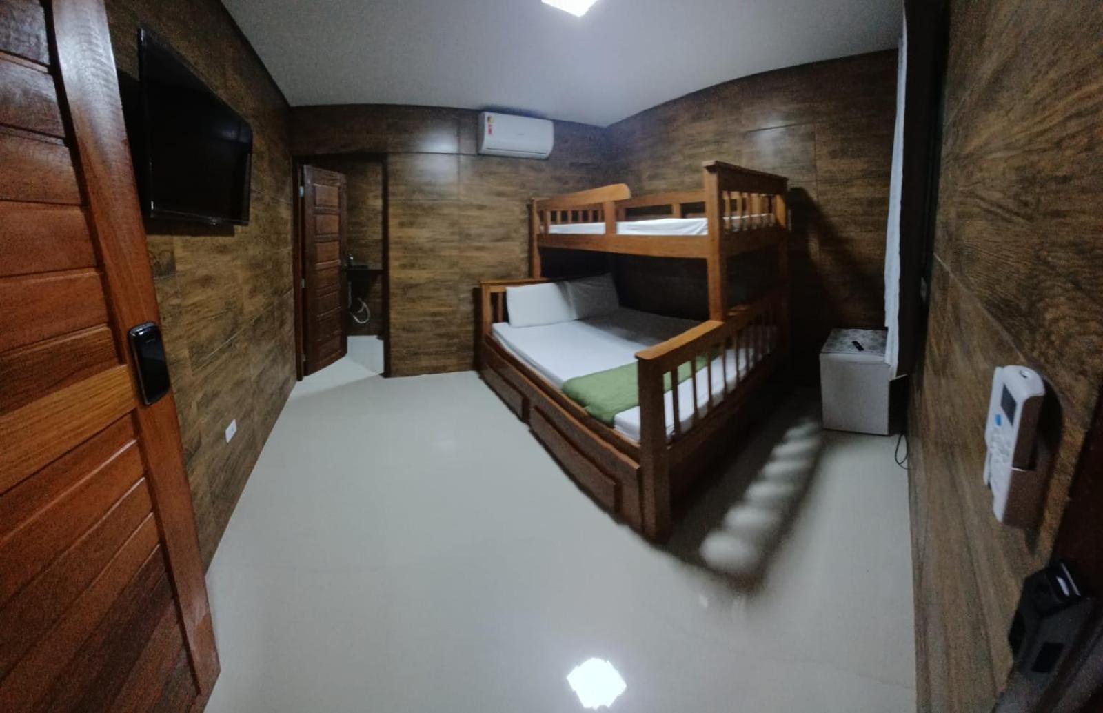 Budget Triple Room photo 2