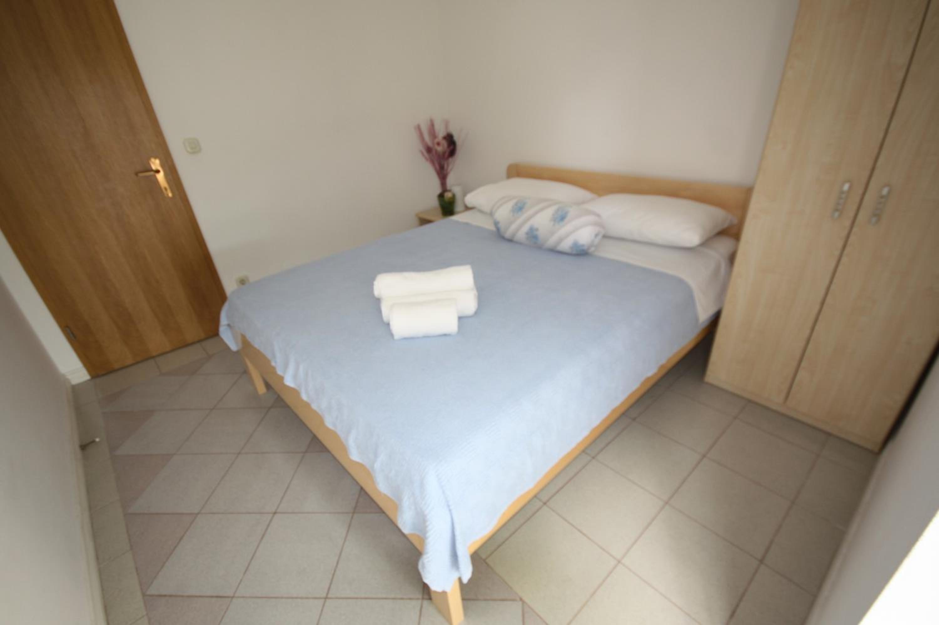 Bungalow (4 Adults)