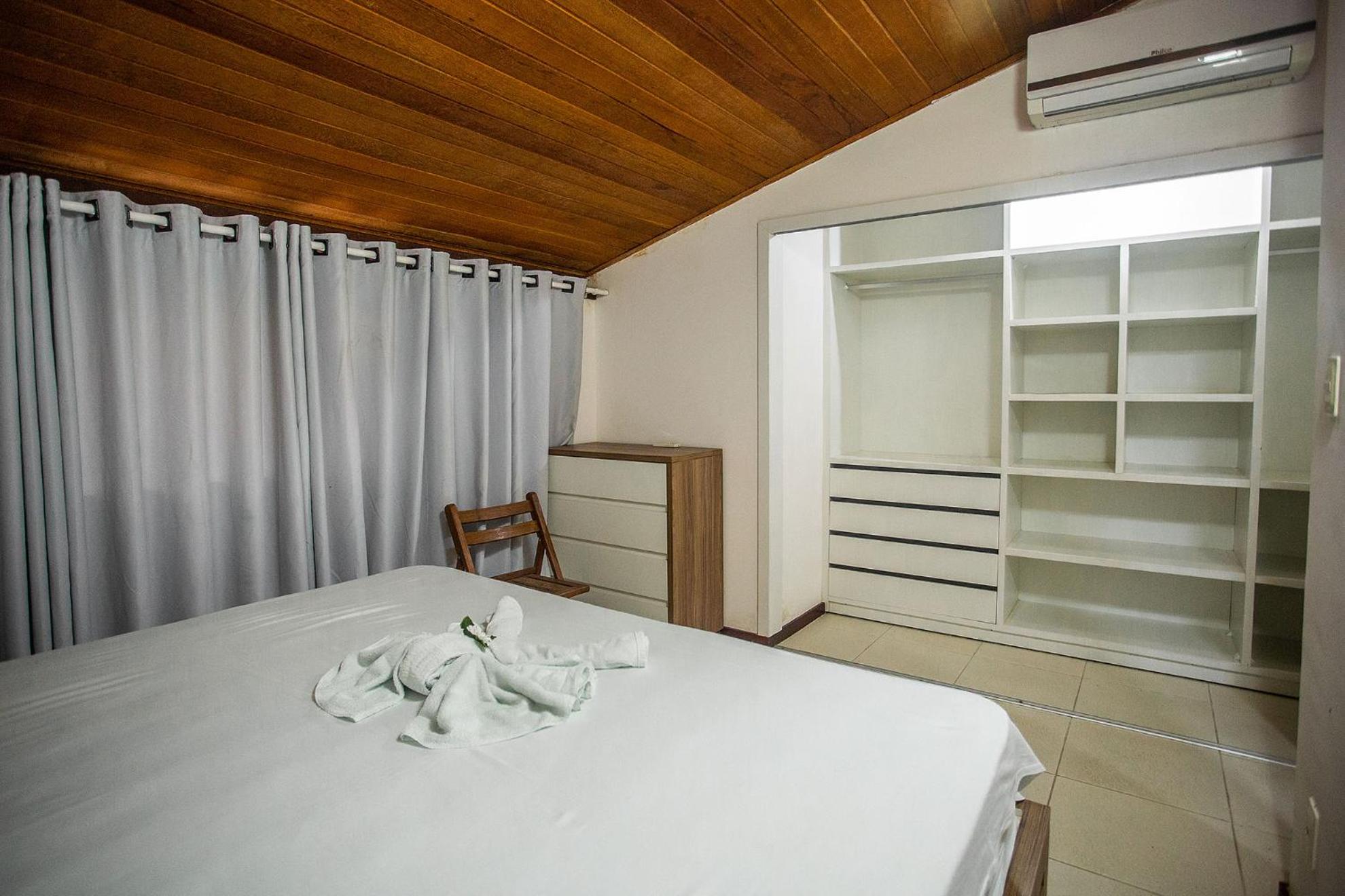 Apartment 6 photo 2