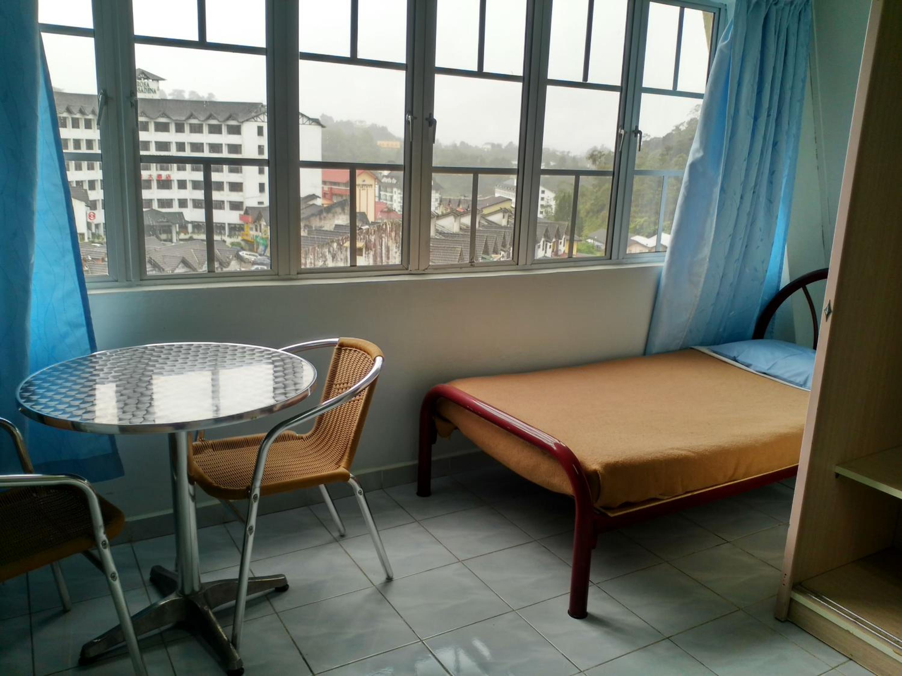 Apartment - Photo 2