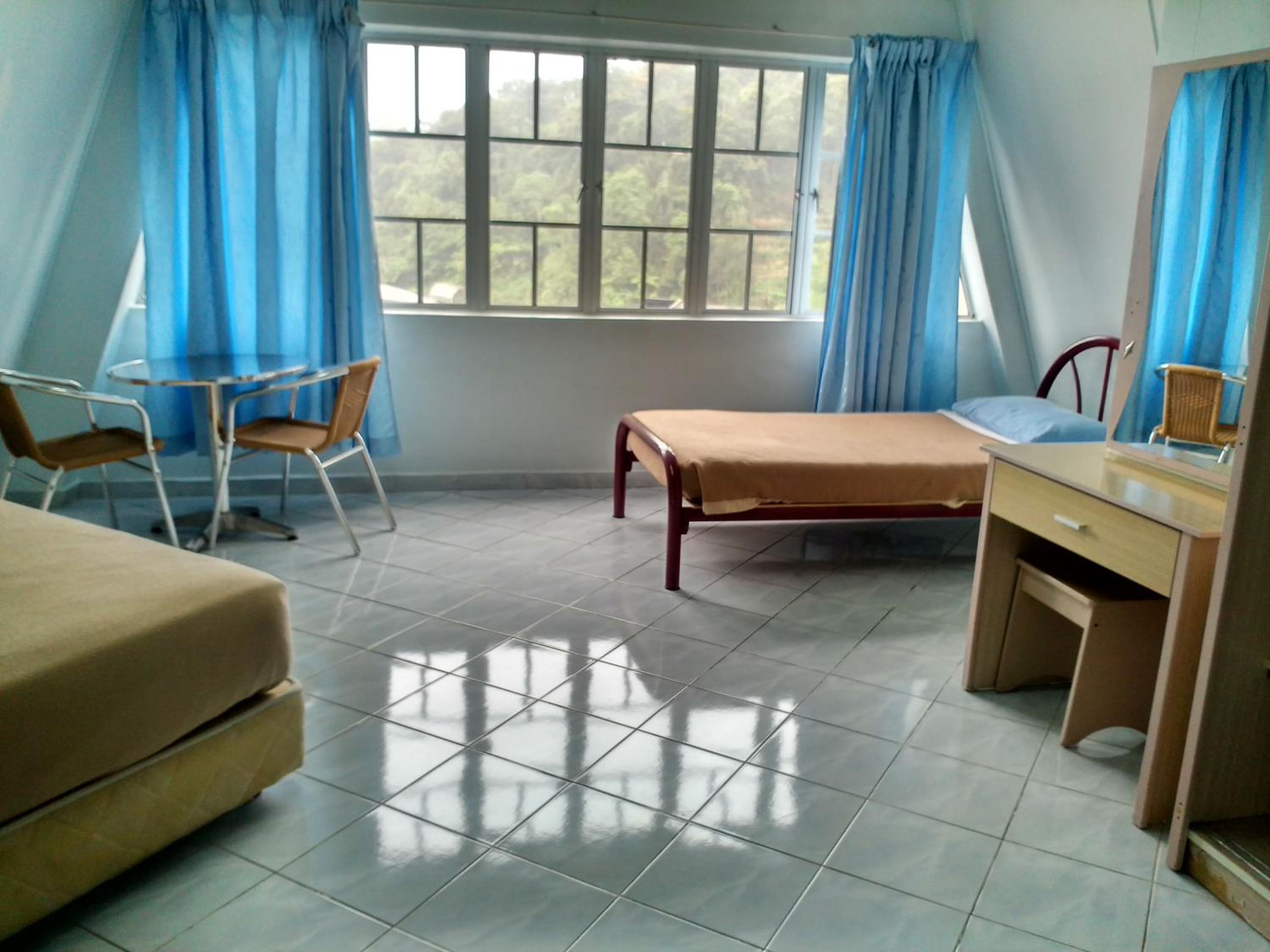 Apartment - Photo 4