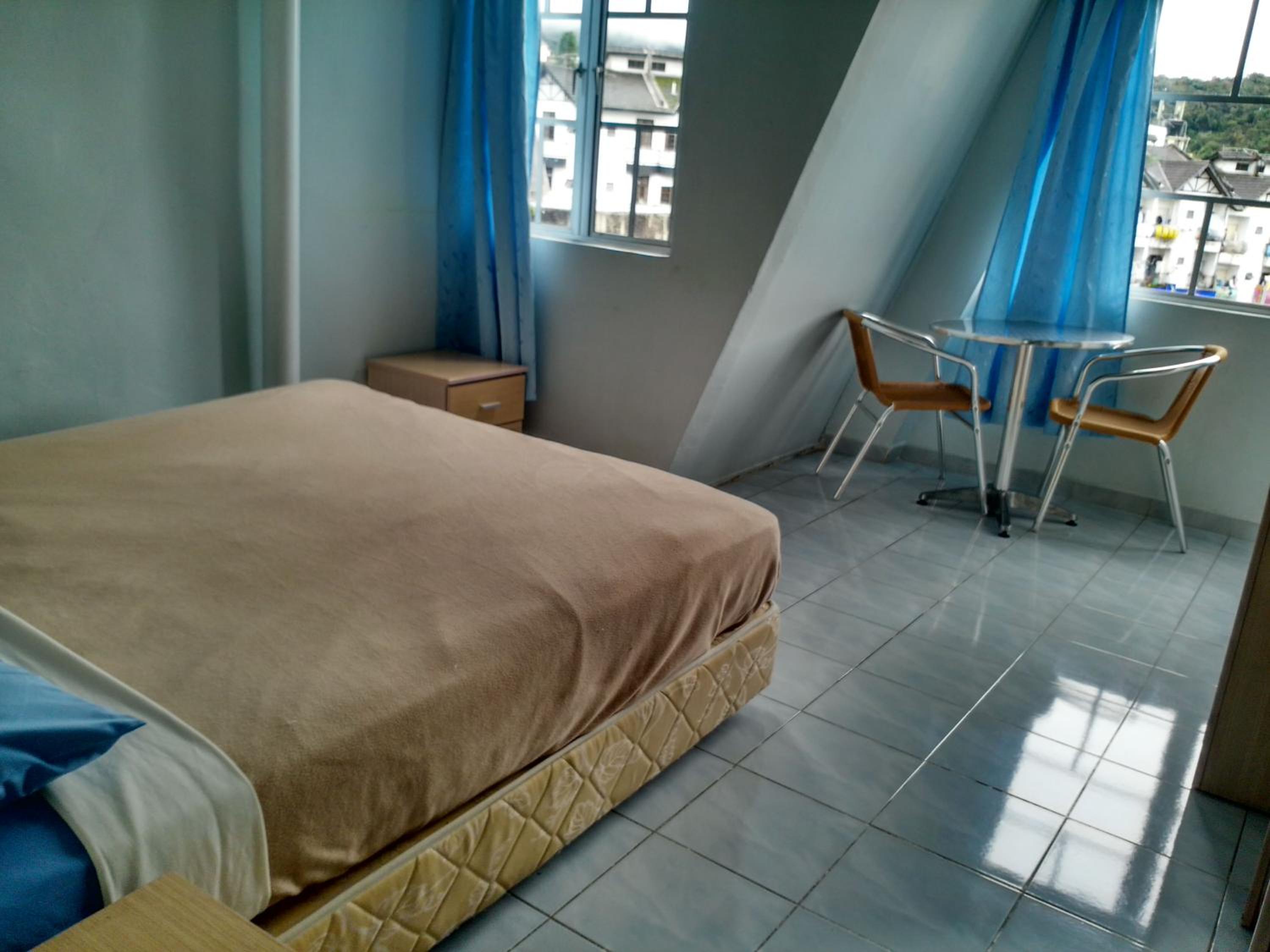 Apartment - Photo 9