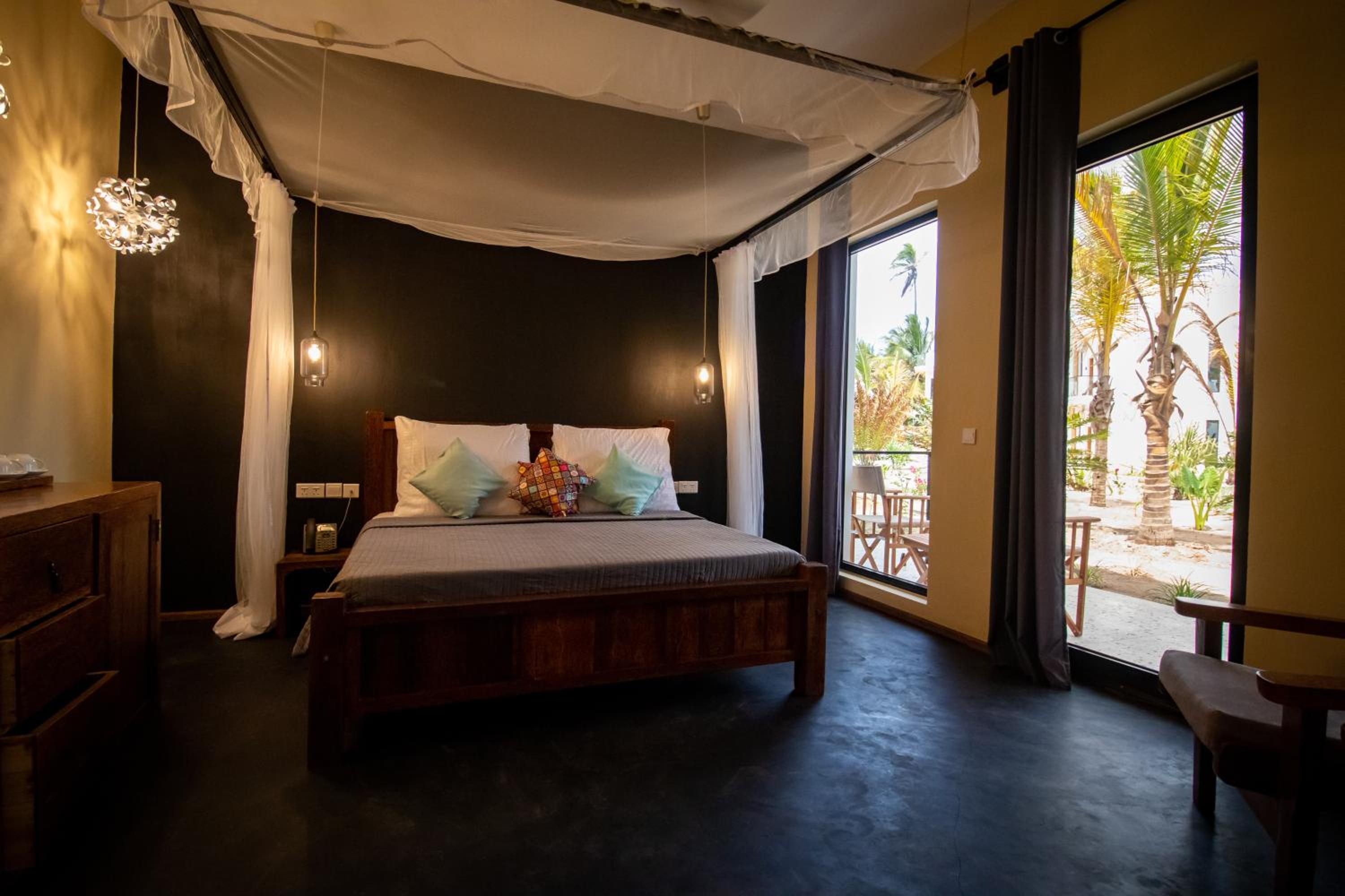 Deluxe Suite with Sea View