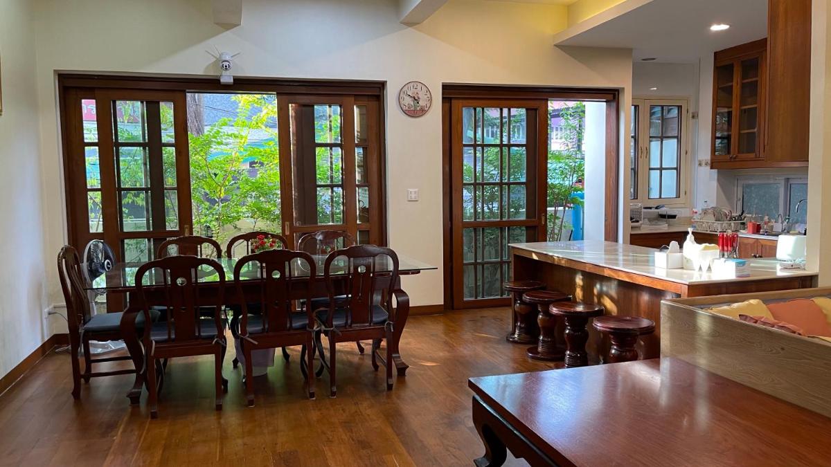 Villa photo 3