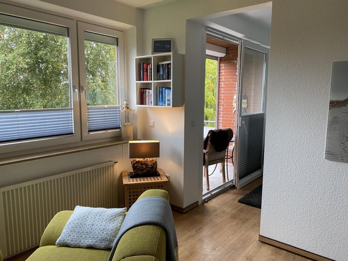 Apartment with Balcony photo 2