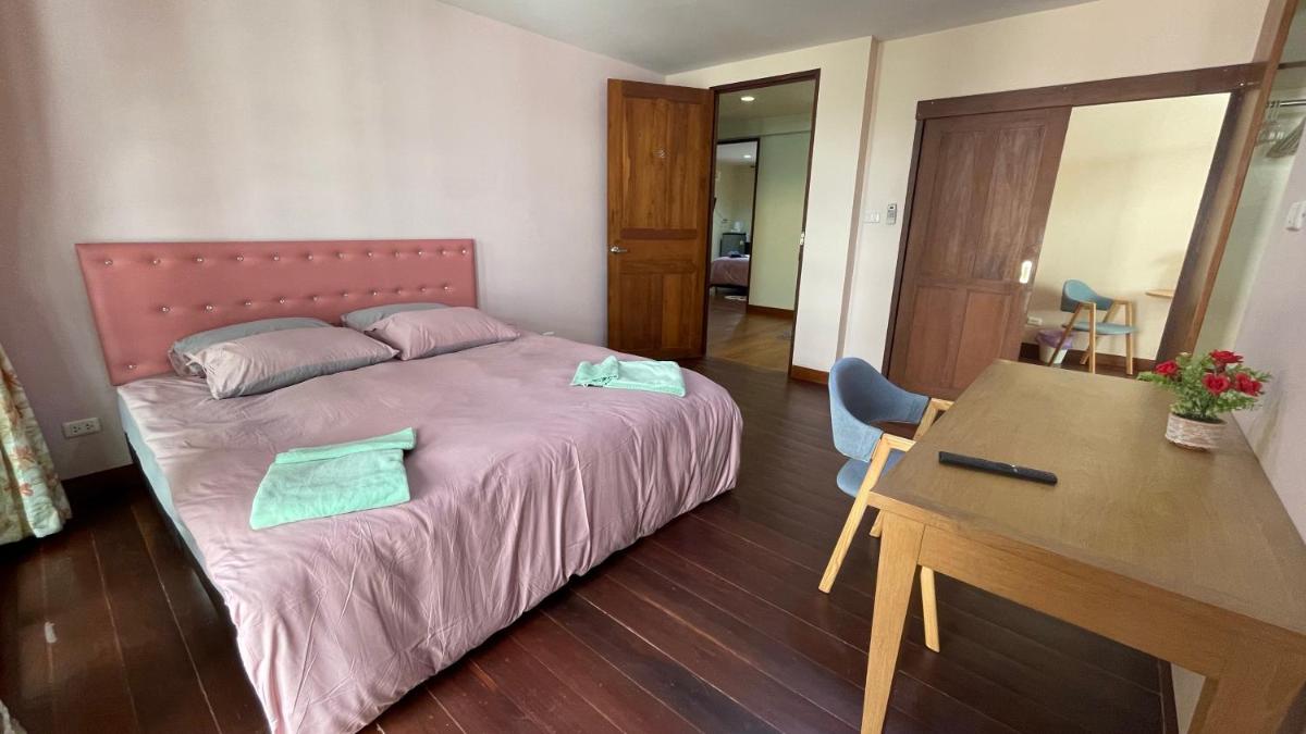 Superior King Room photo 3