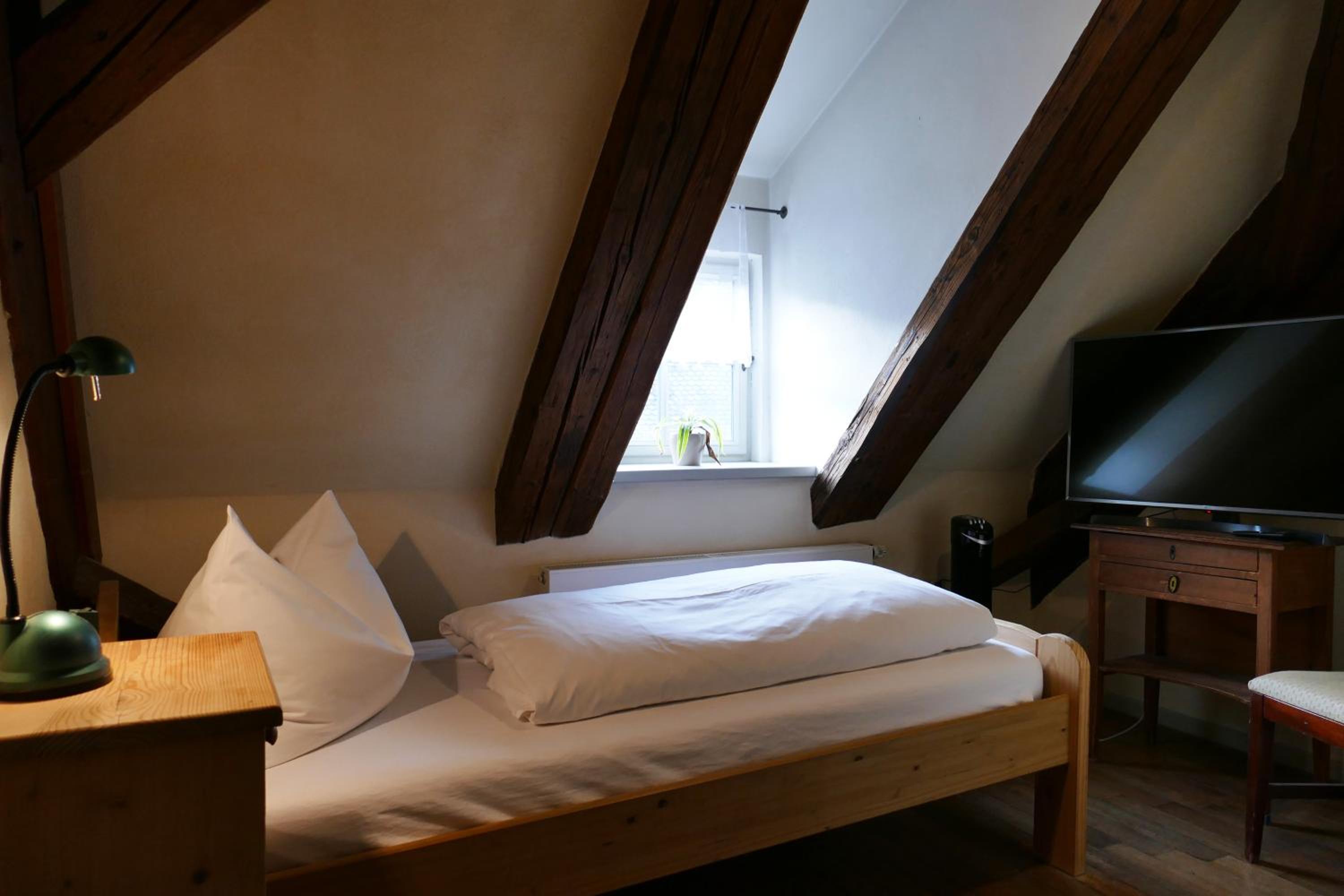 Single Room photo 1