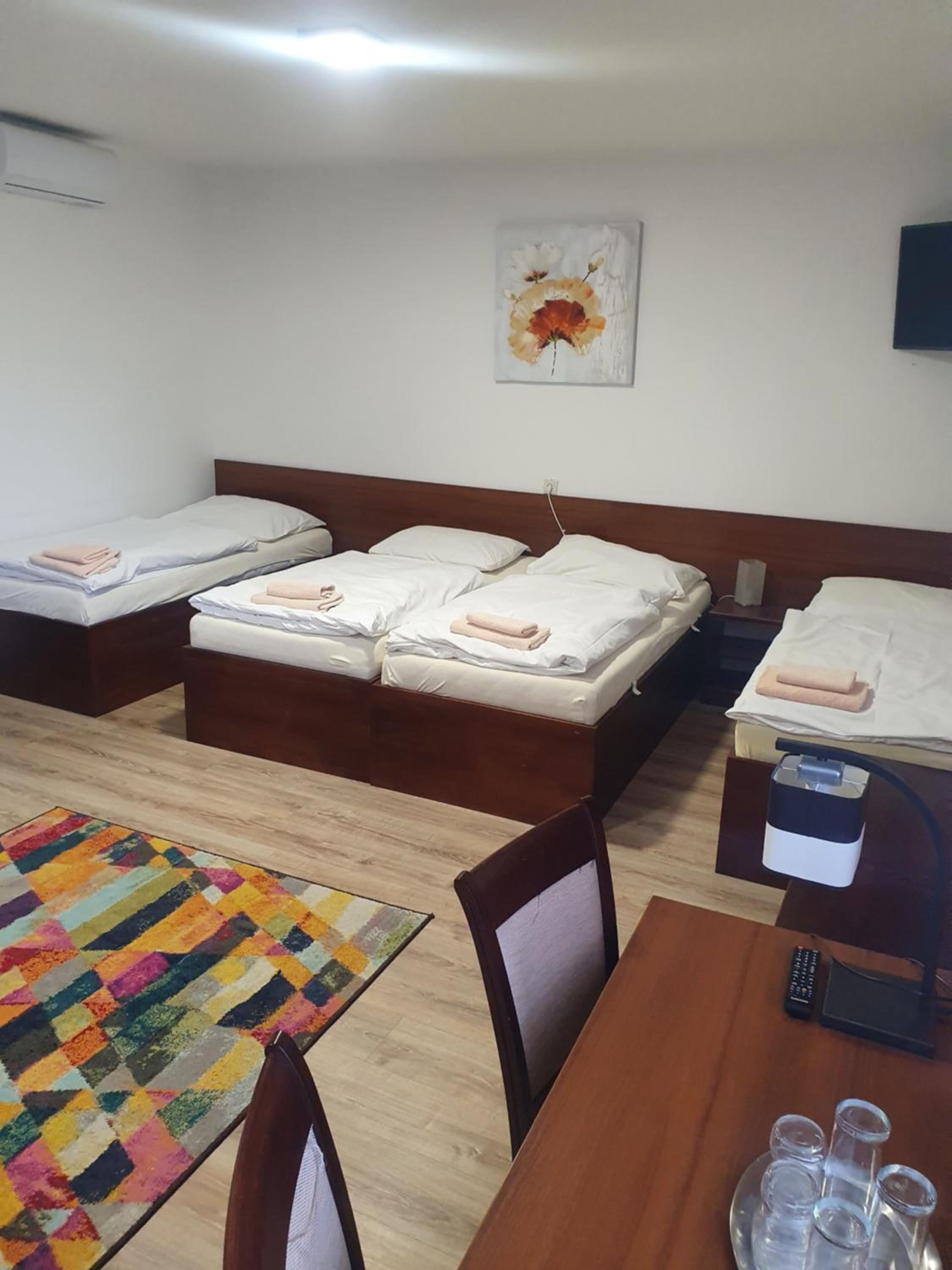 Mixed Dormitory Room photo 2