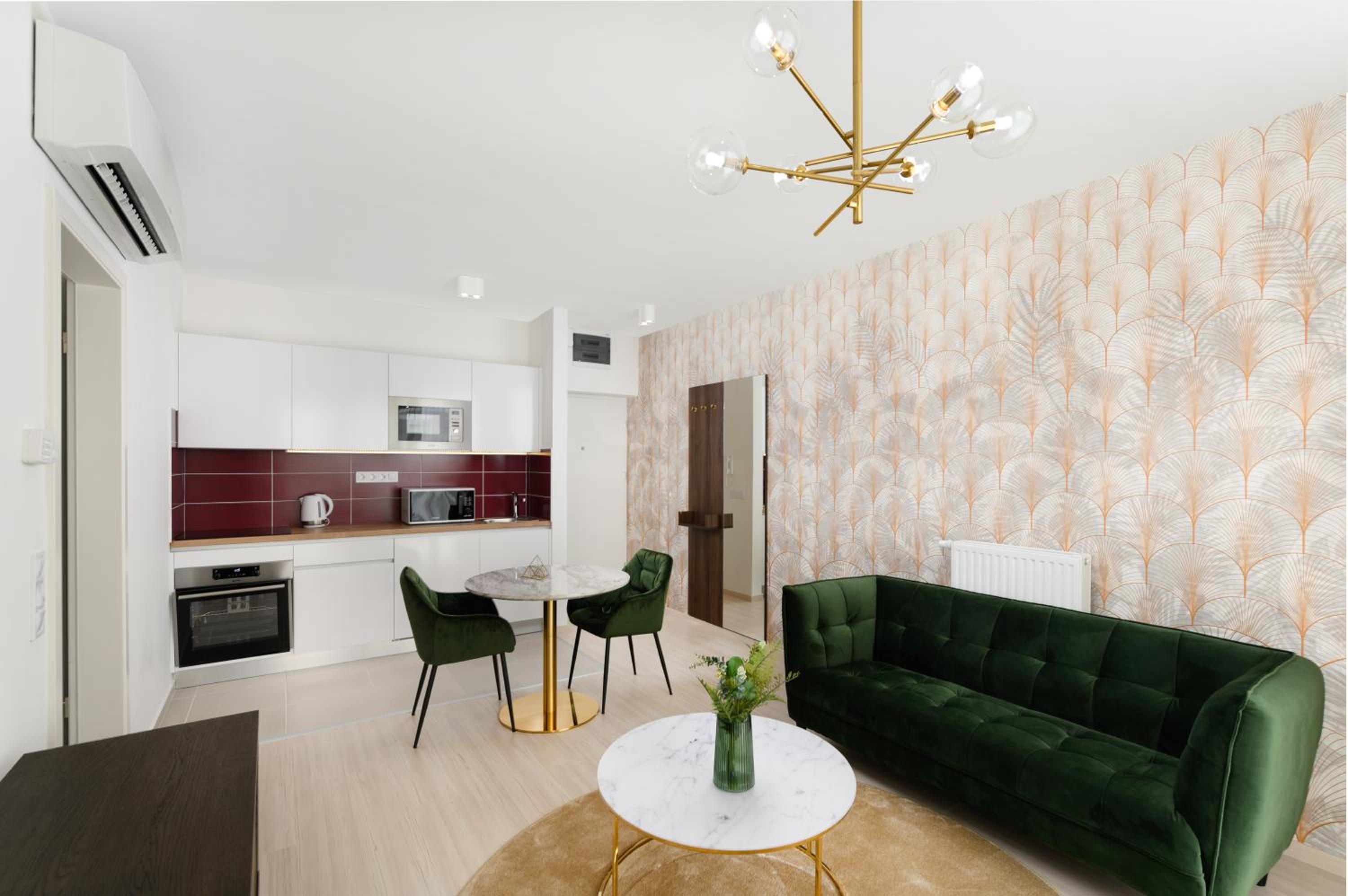 Superior Apartment with Balcony - Photo 43