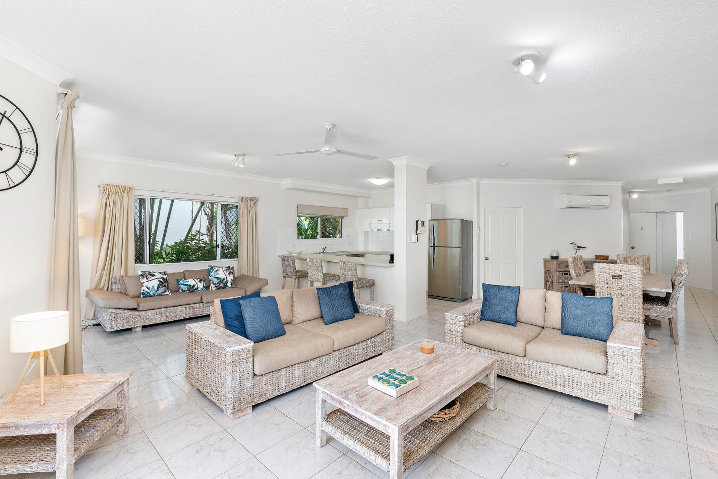 Apartment With Ocean Views #1 photo 1