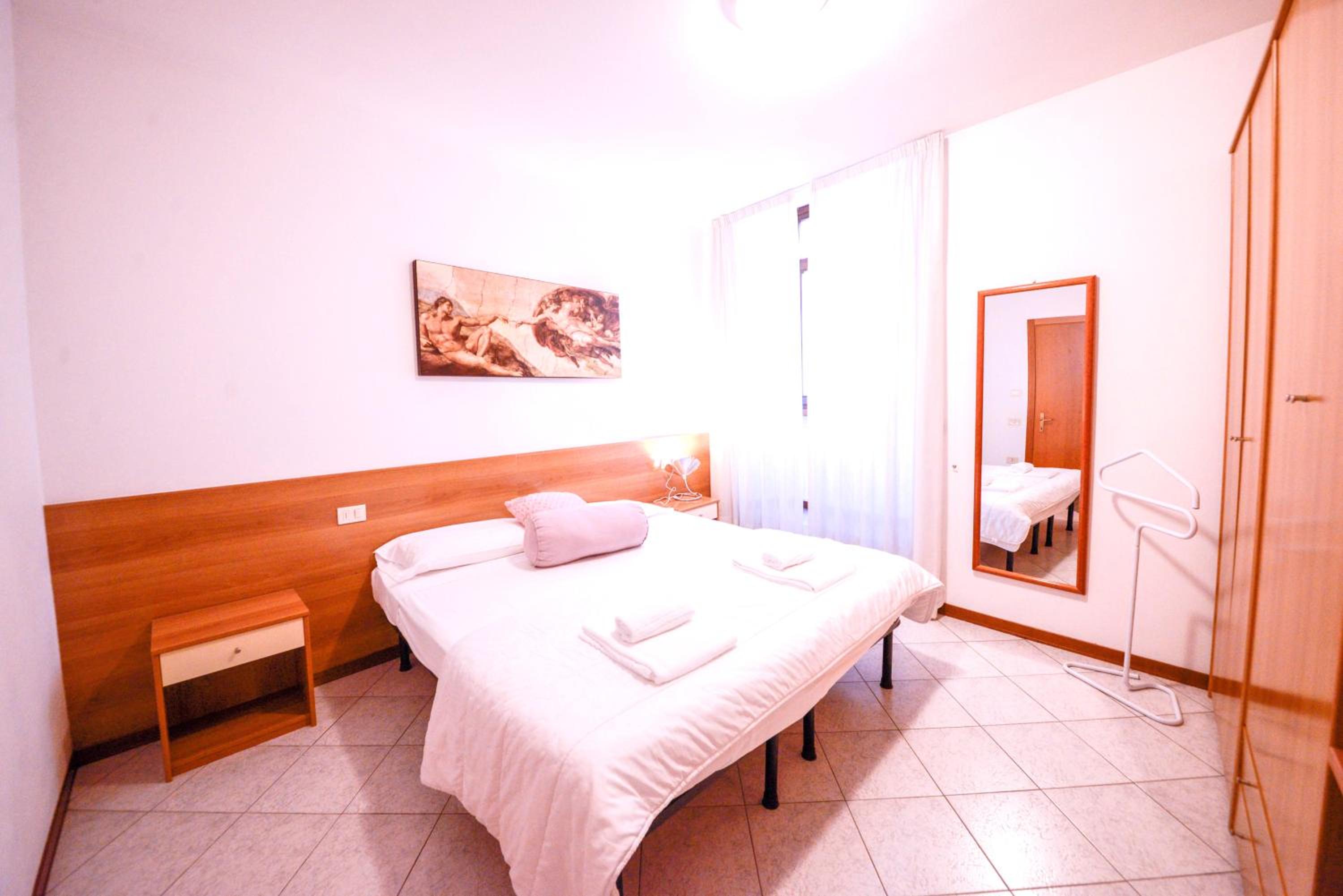 Standard Two-Bedroom Apartment photo 2