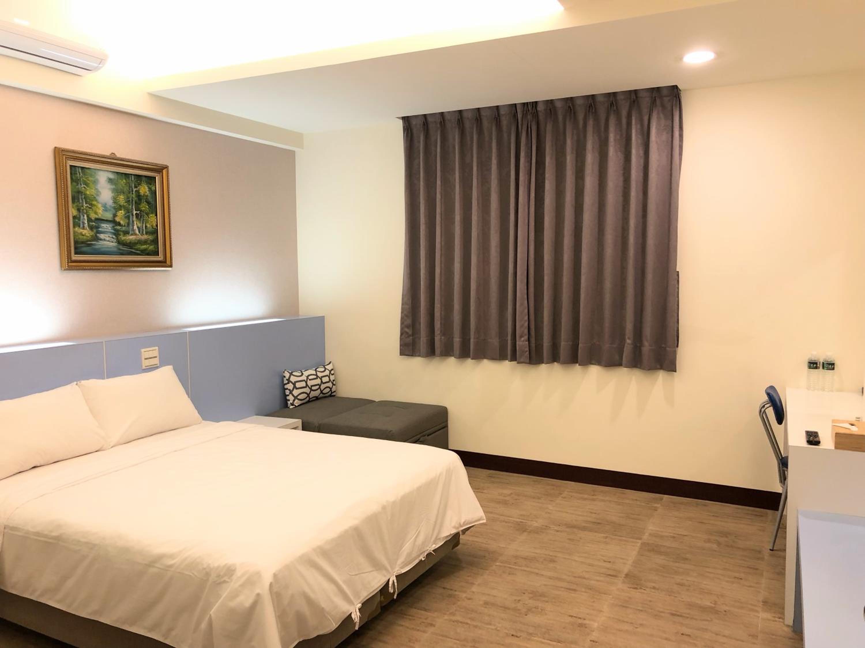 Standard Double Room - Photo 1