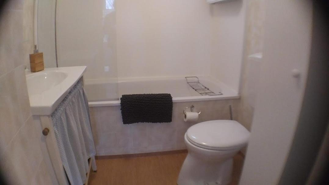 Two-Bedroom House photo 3
