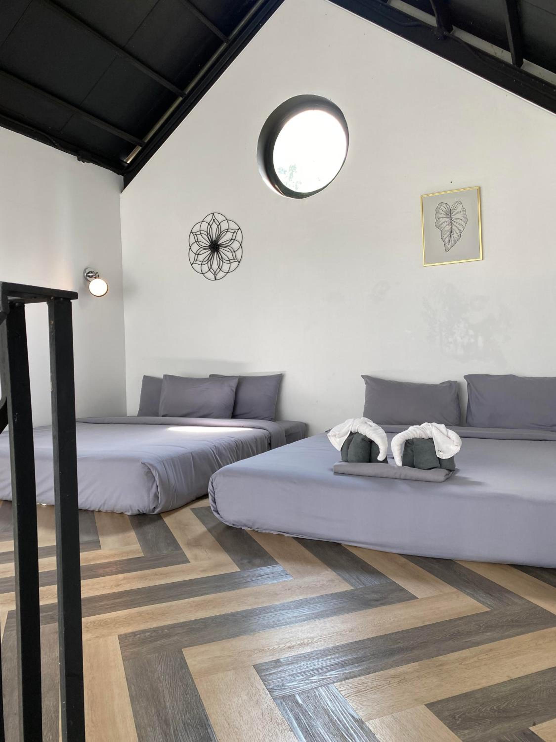 Quadruple Room with Bath