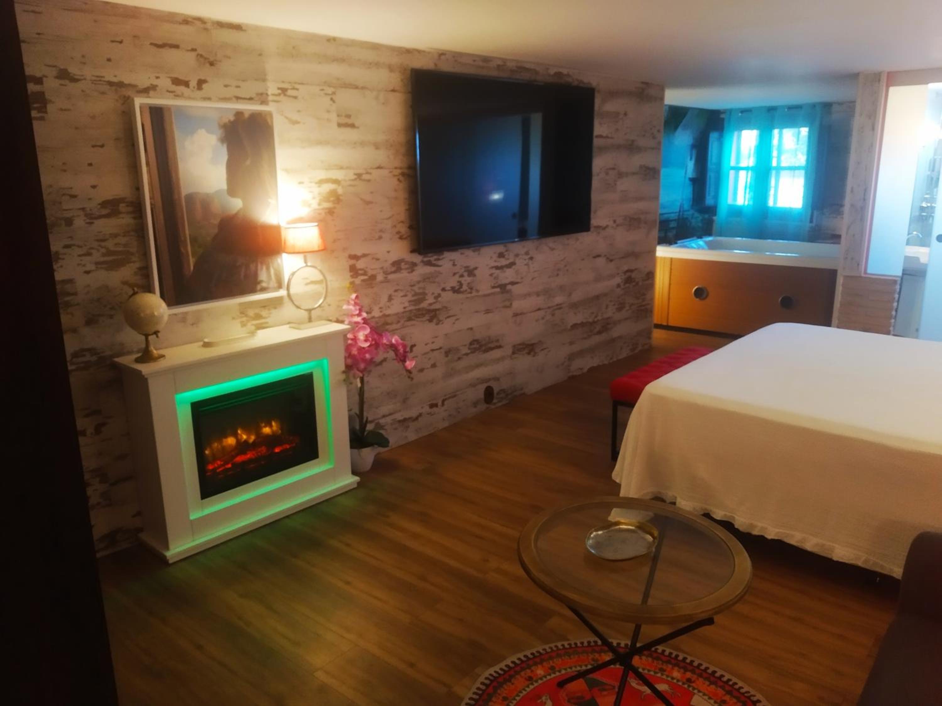 King Room with Spa Bath - Photo 1