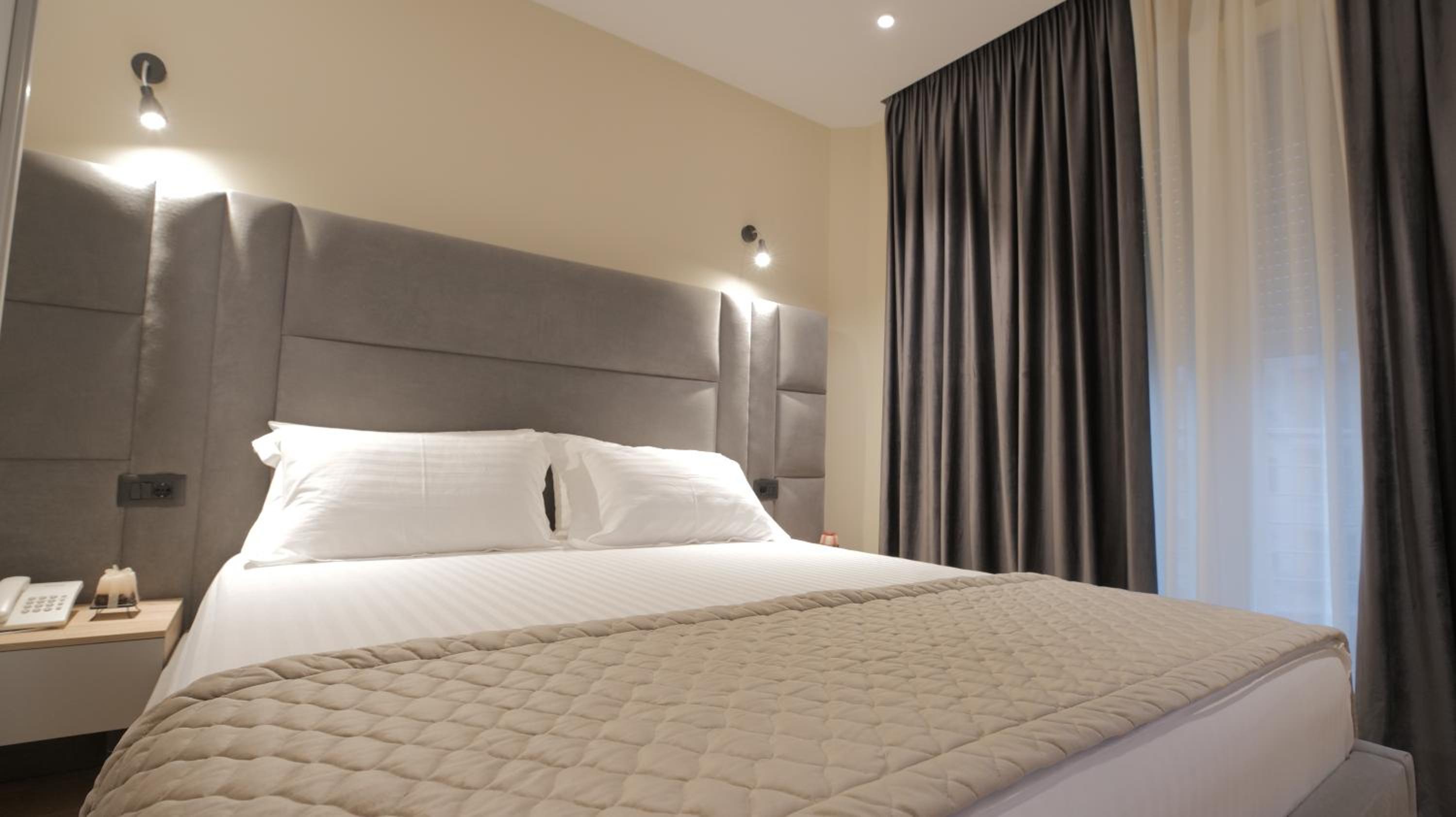 Deluxe Double Room photo 1