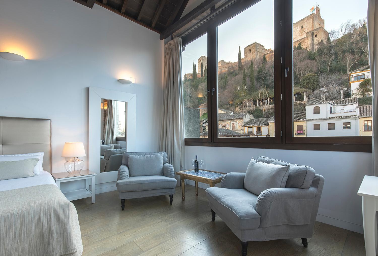 Suite with Alhambra View - Photo 1