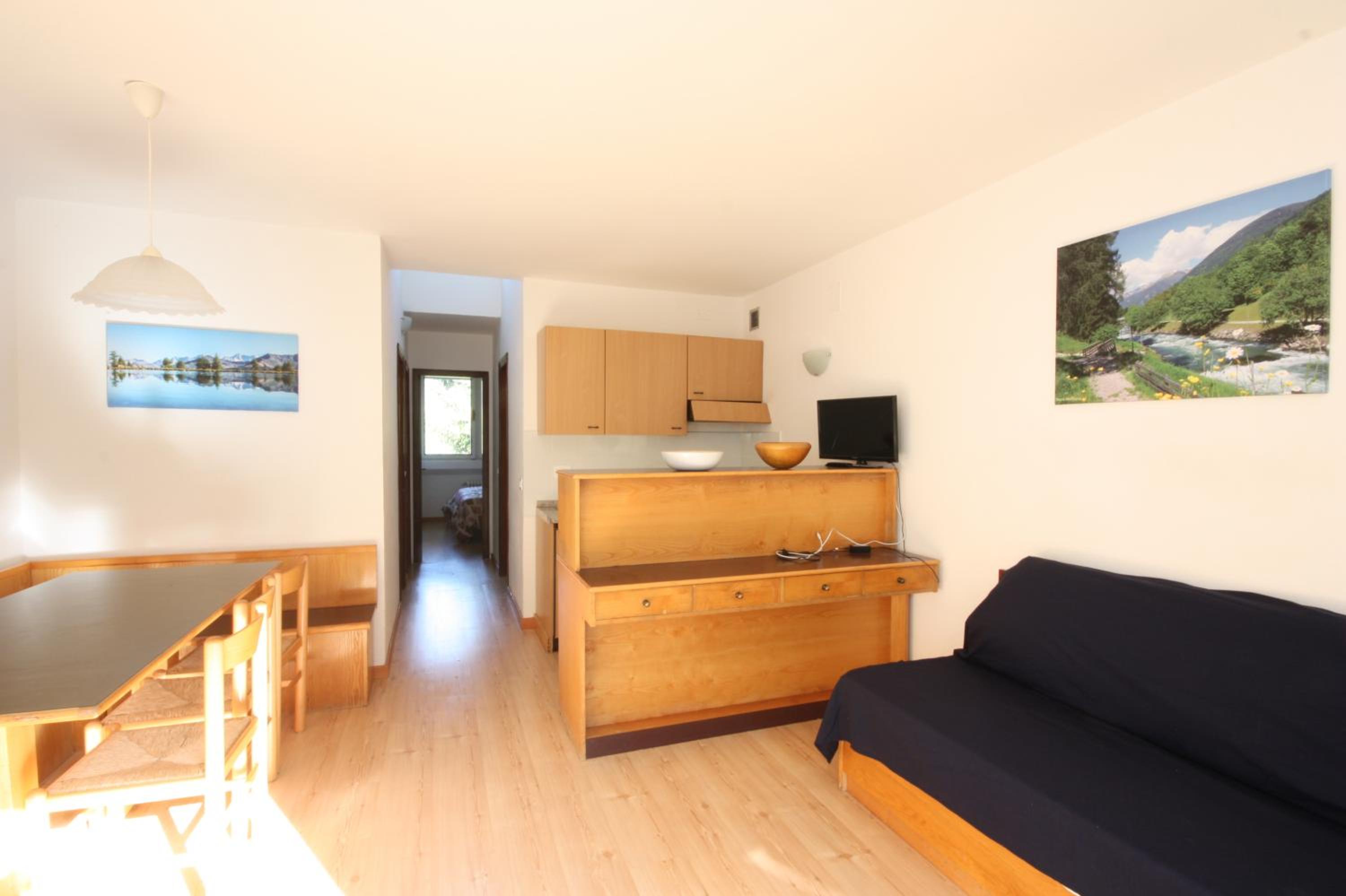 Three-Bedroom Apartment photo 1