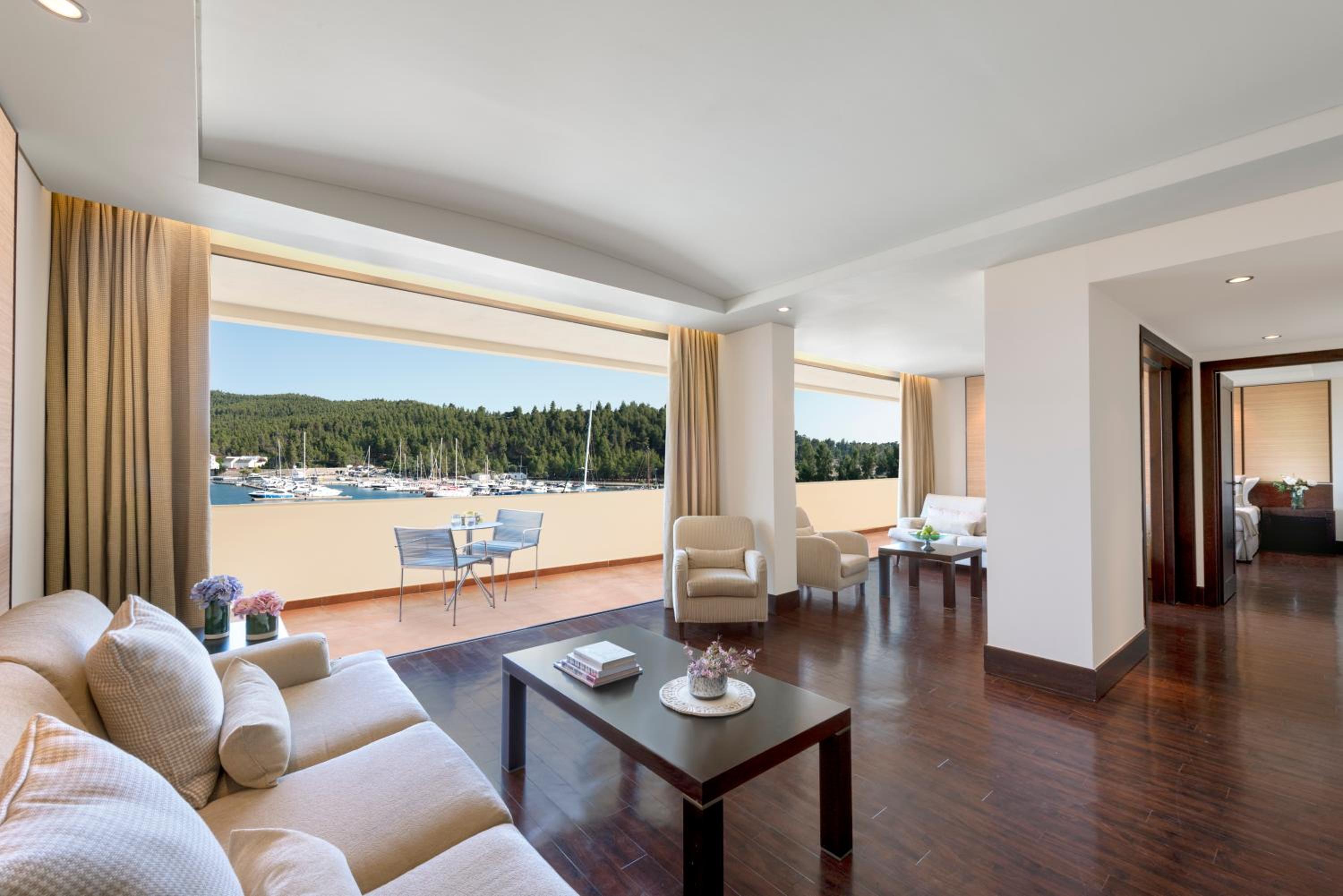 Superior Suite Sea or Marina View photo 1