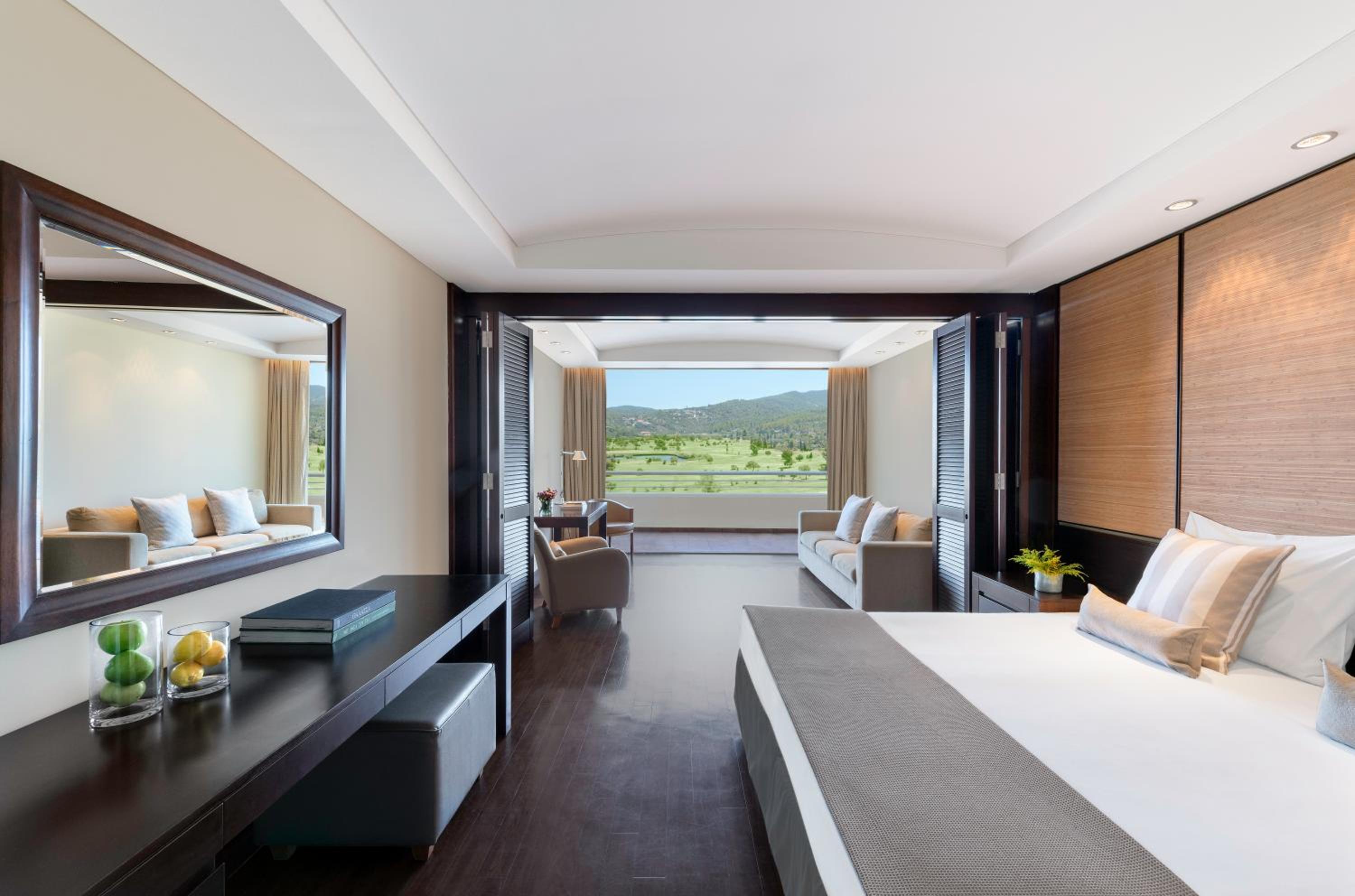  Family Suite Golf View photo 3