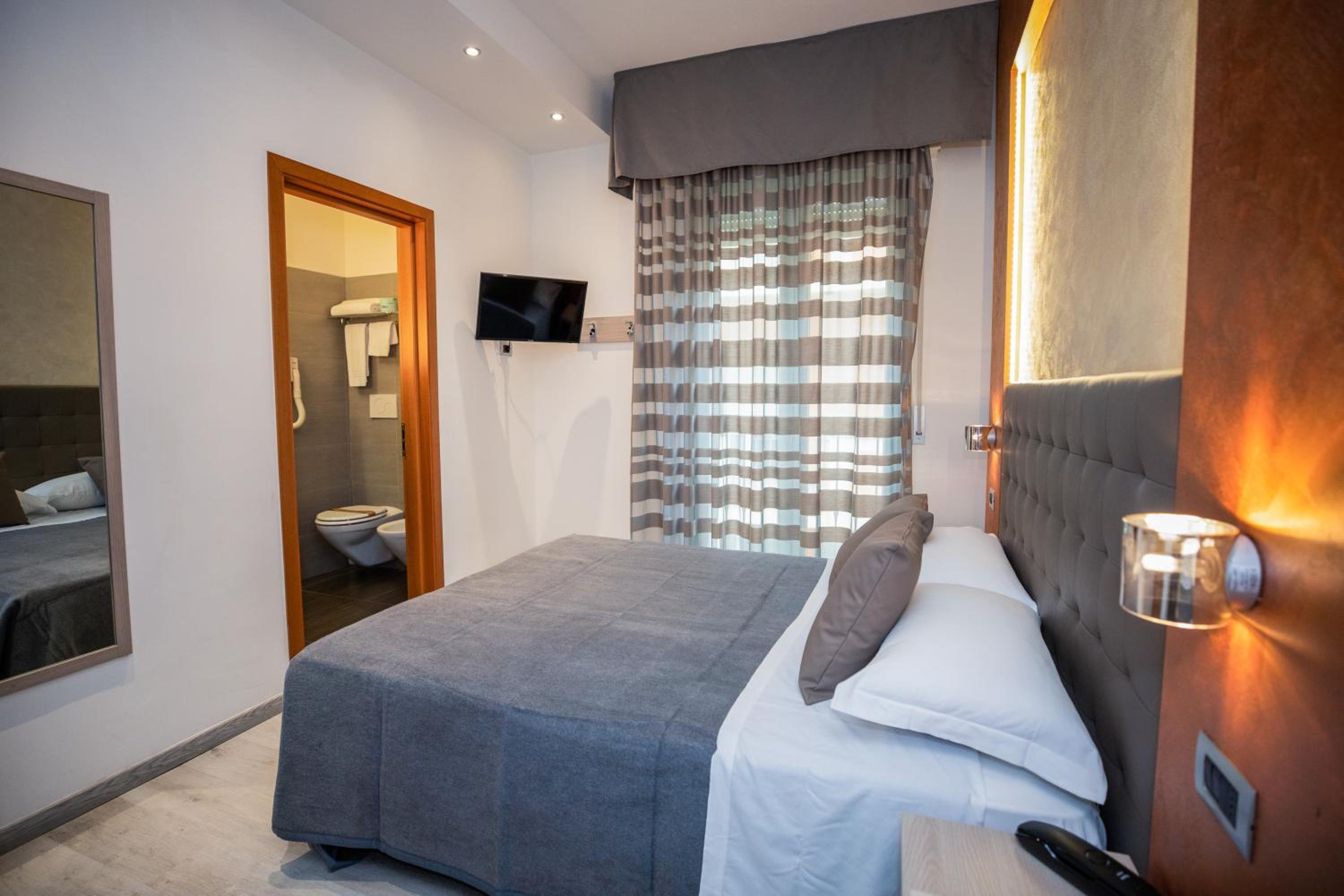 Comfort Double Room - Photo 2