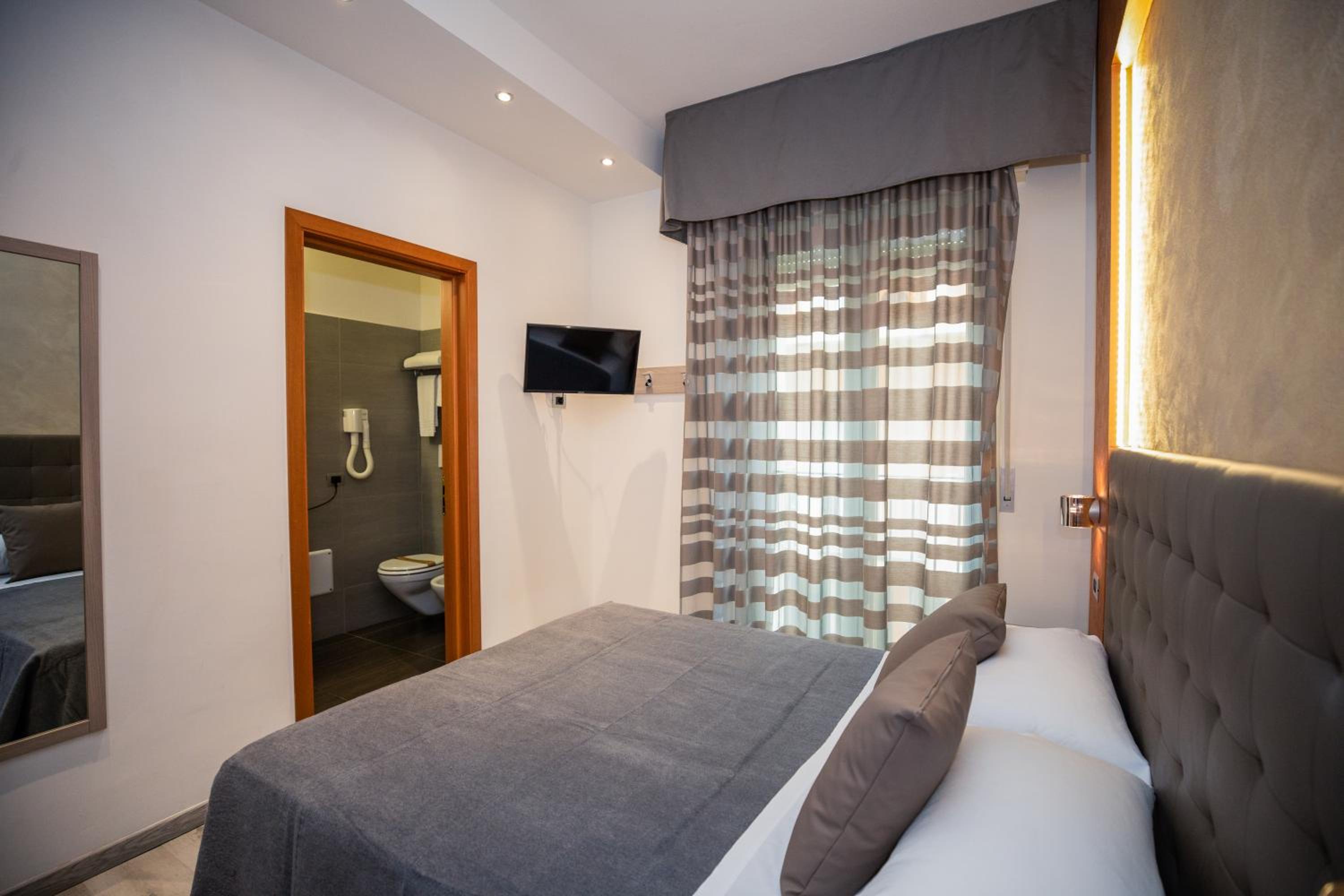 Comfort Double Room - Photo 5