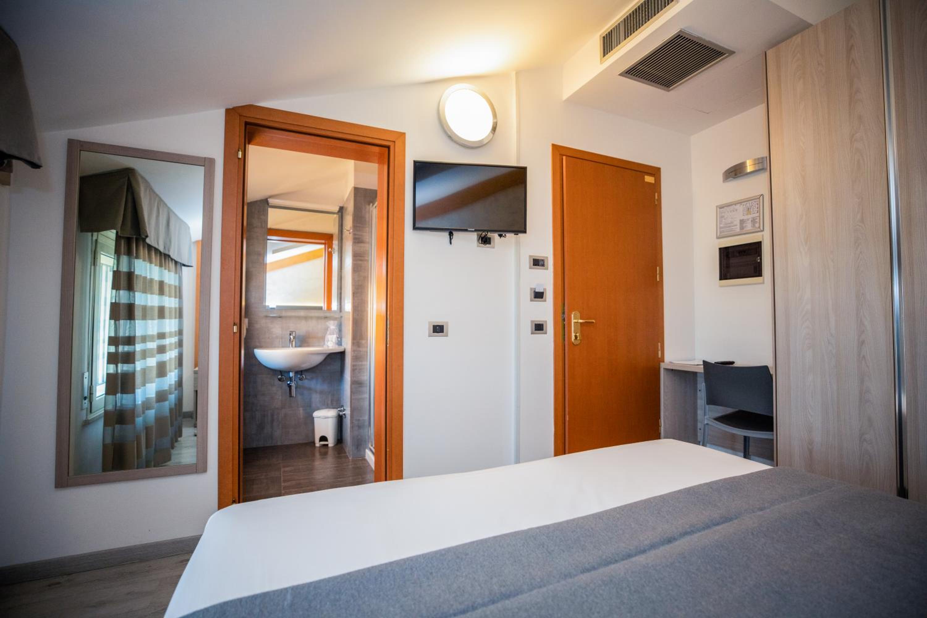 Panoramic Double Room - Photo 7