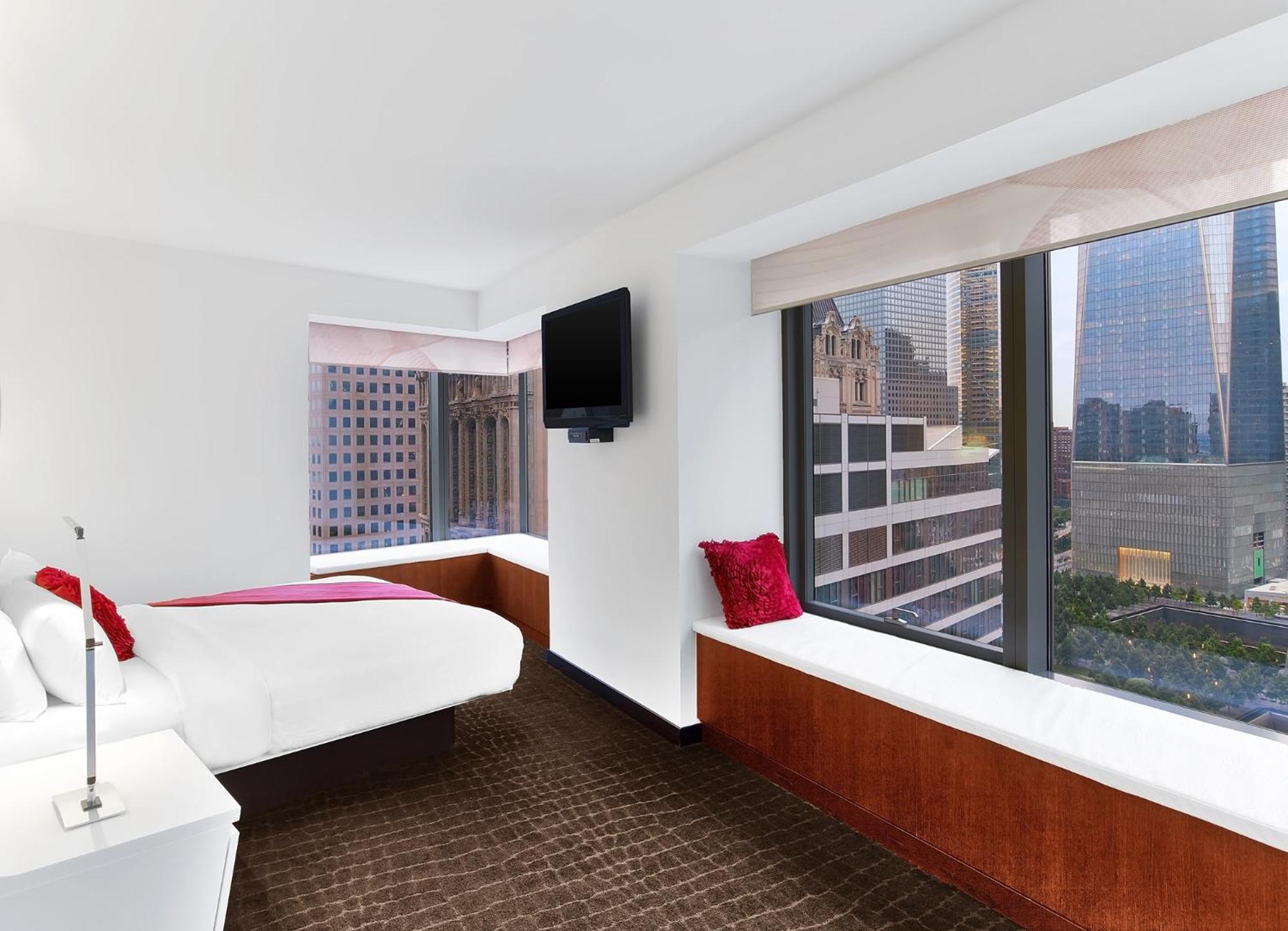 King Premier Corner Room, Non-Smoking