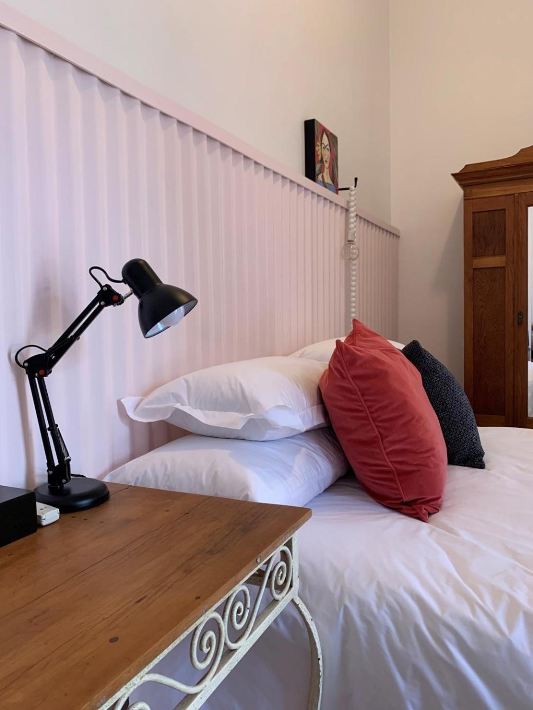Queen Room photo 3