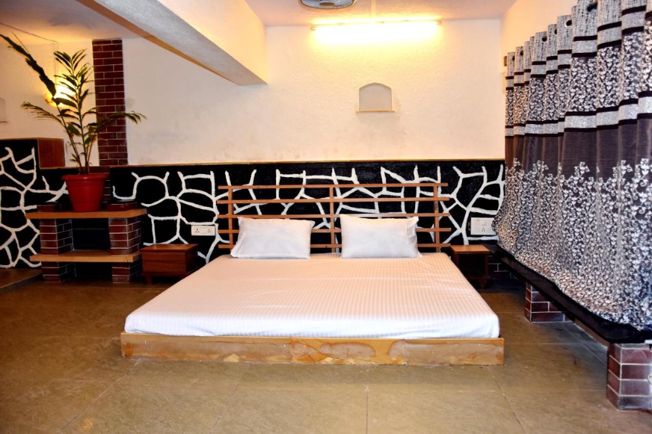 Villa photo 1