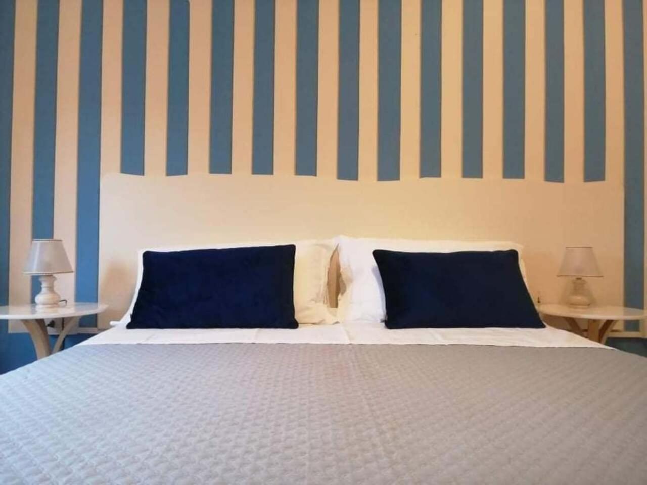 Deluxe Double or Twin Room - Photo 7