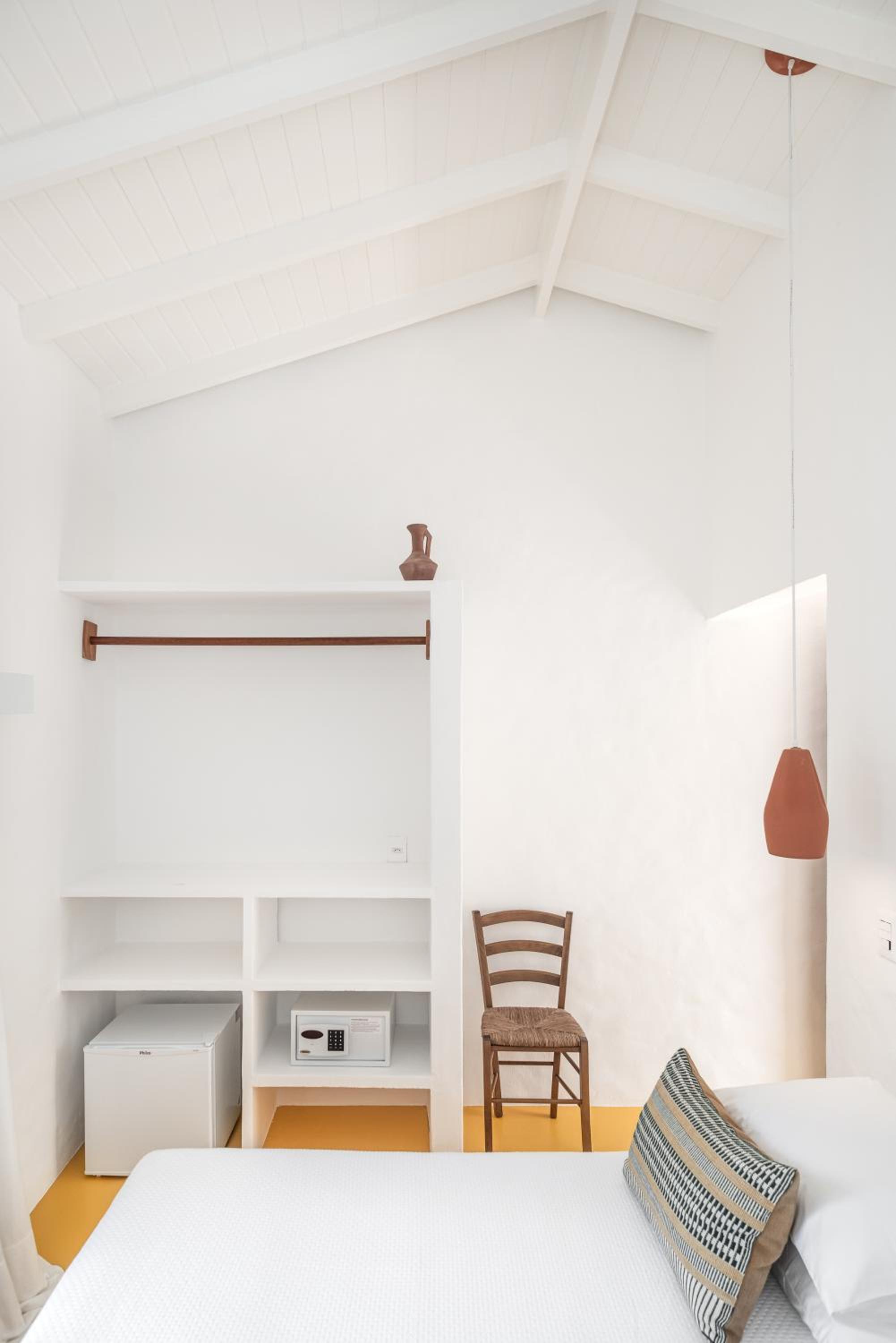 Twin Room with Terrace - Photo 4