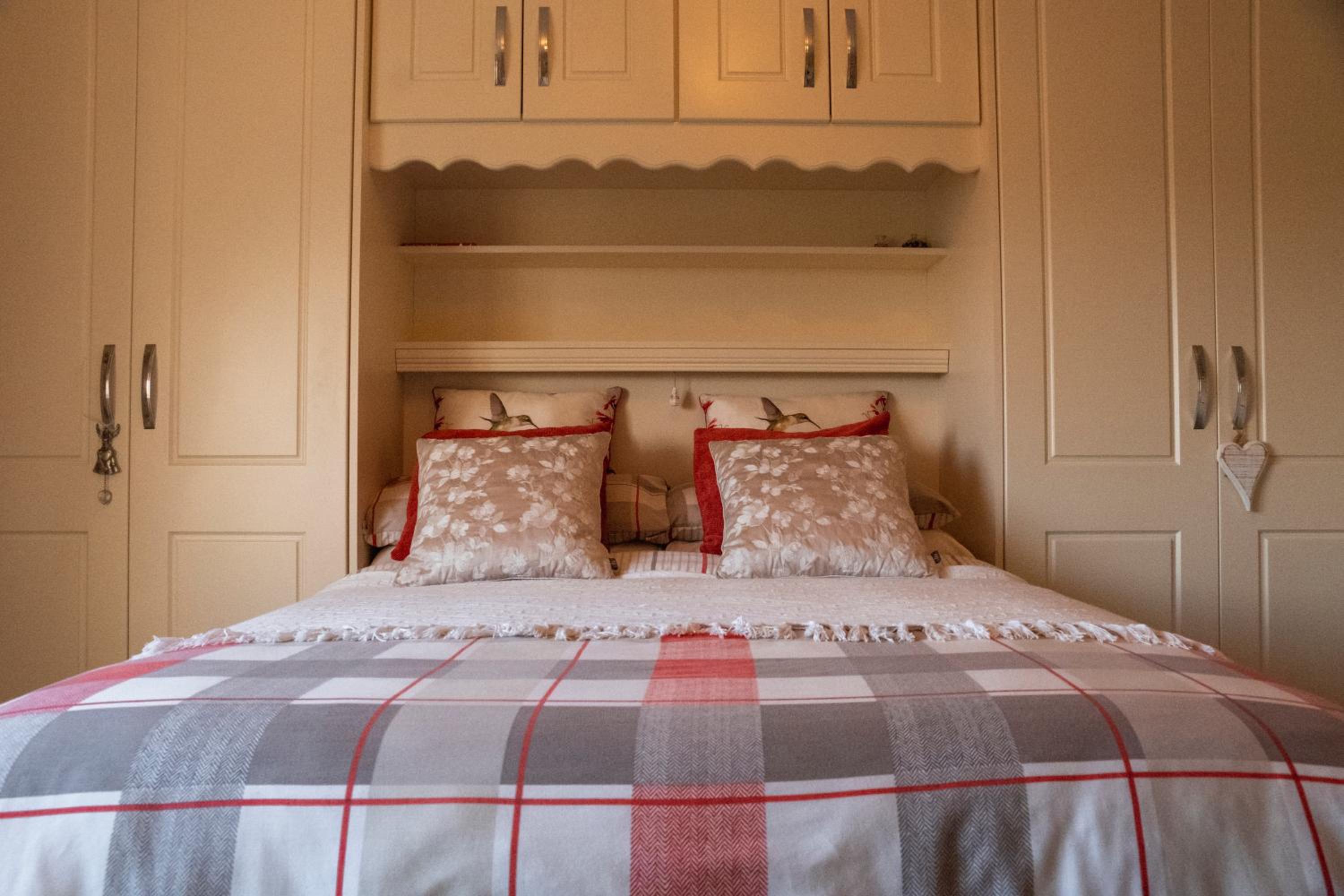 Double Room with Private Bathroom photo 1
