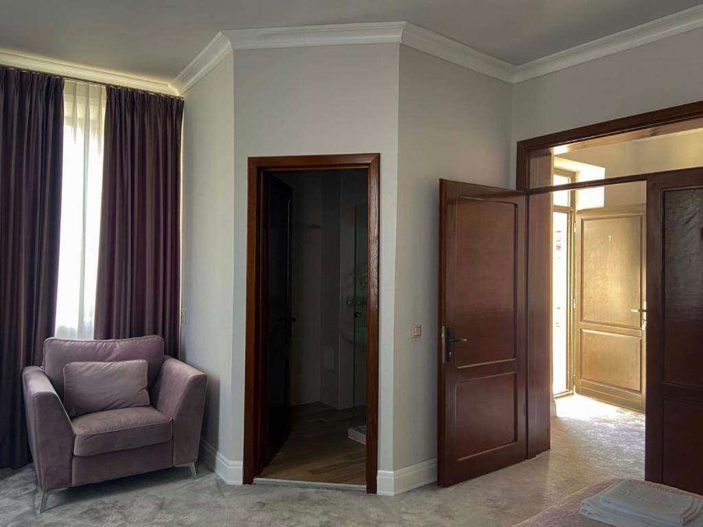Family Suite - Photo 5