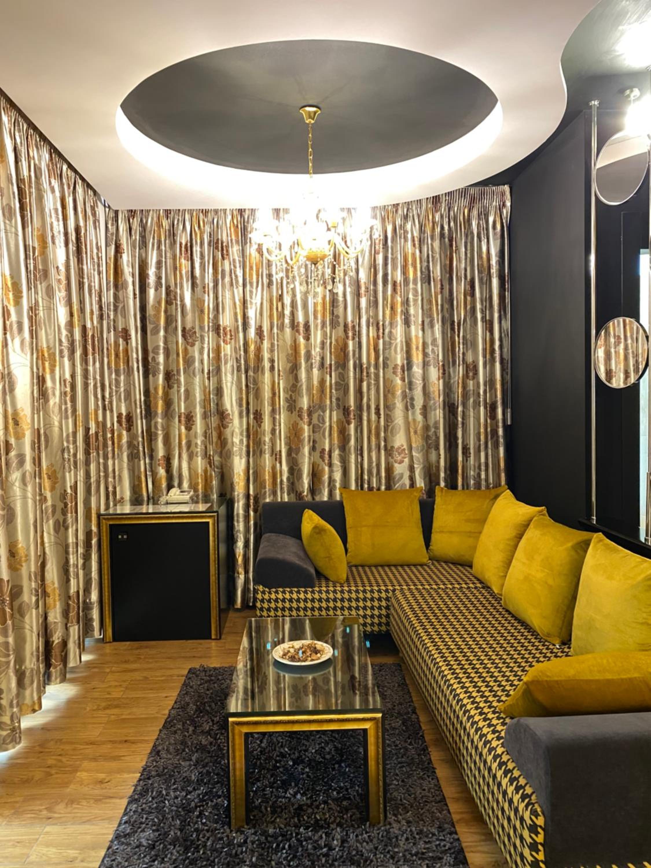 Deluxe Suite photo 3