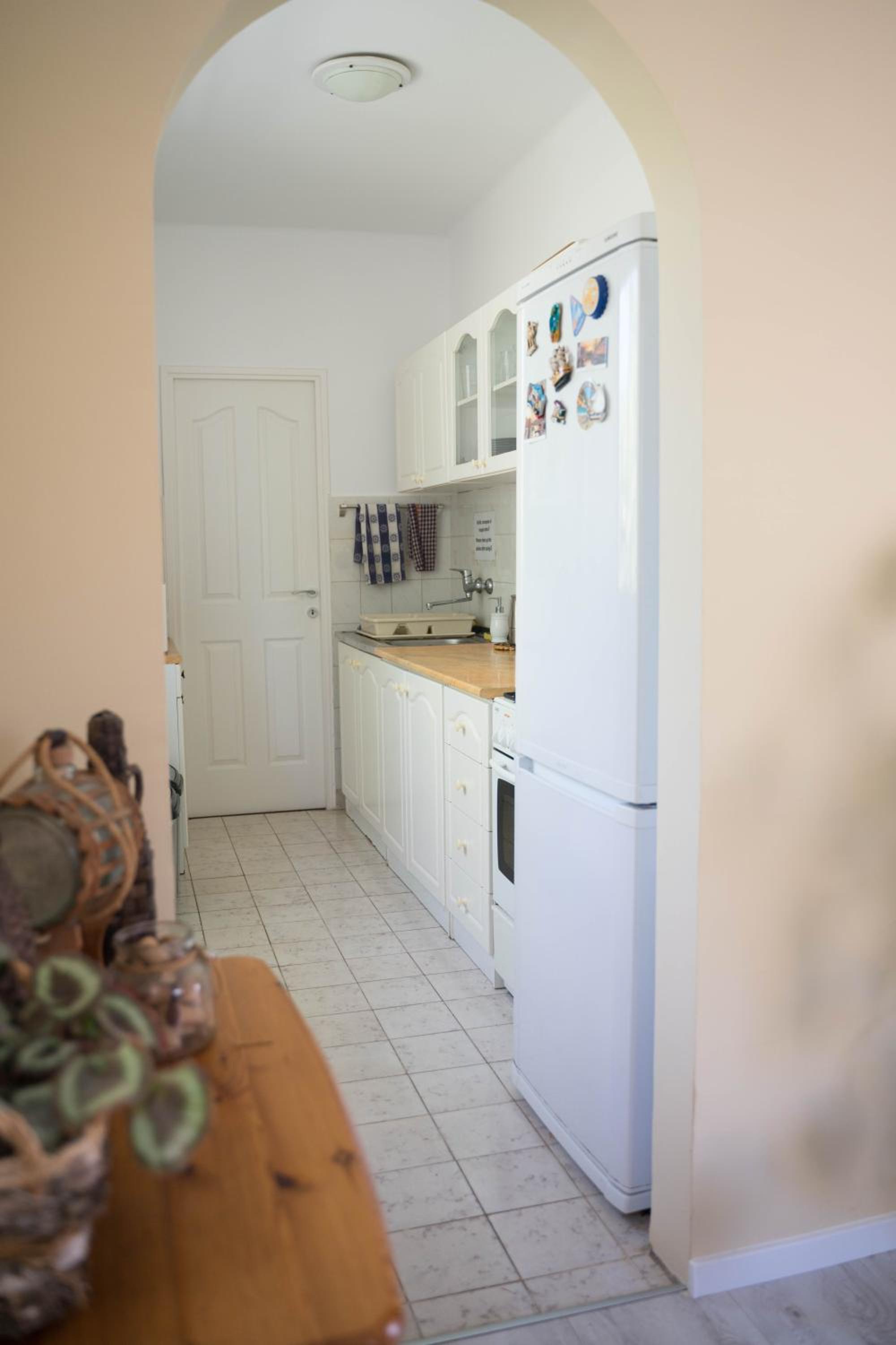 Apartment photo 3
