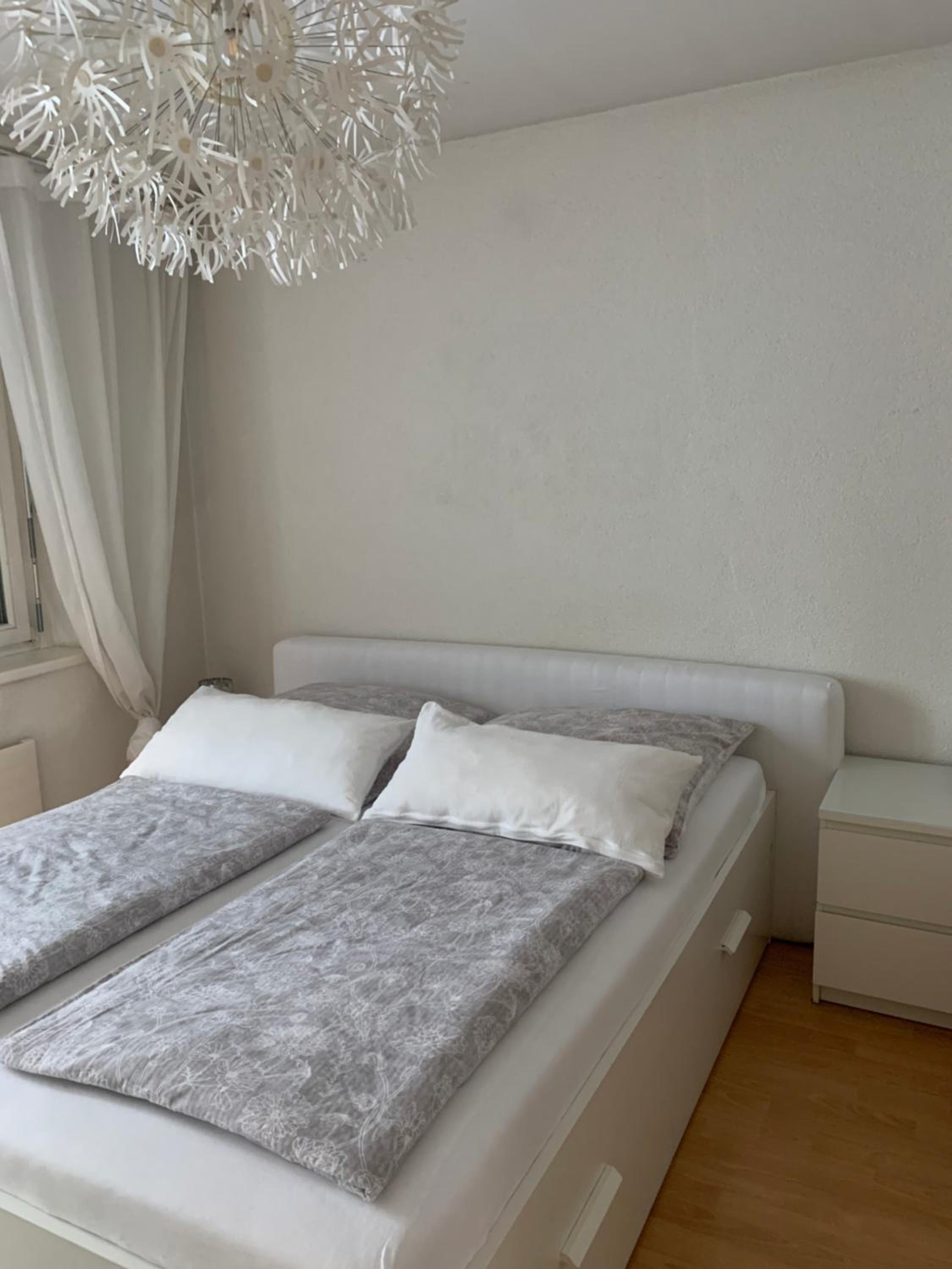 One-Bedroom Apartment - Photo 18