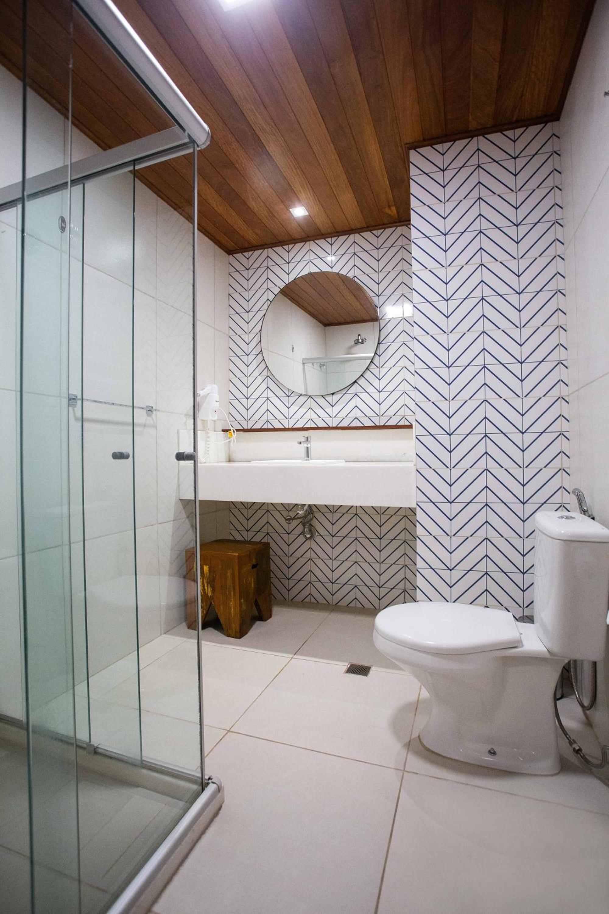Superior Suite - Photo 8