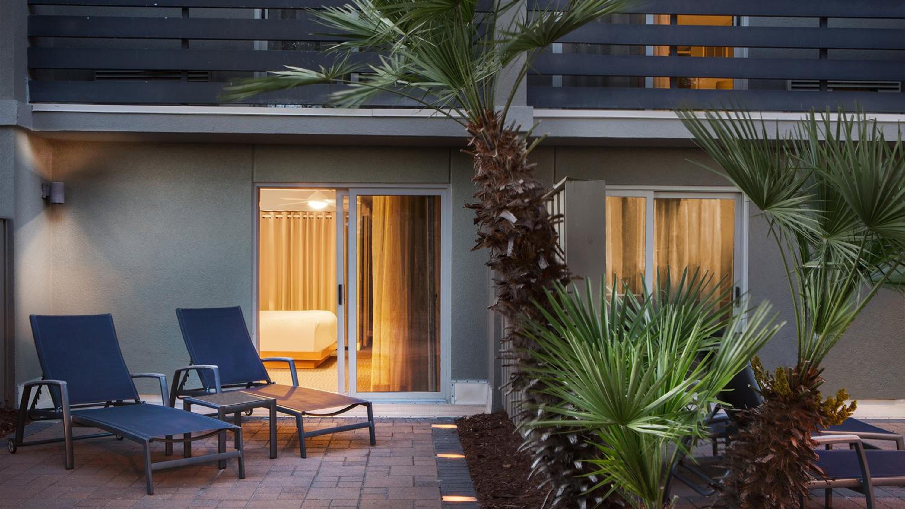 Patio King Room
