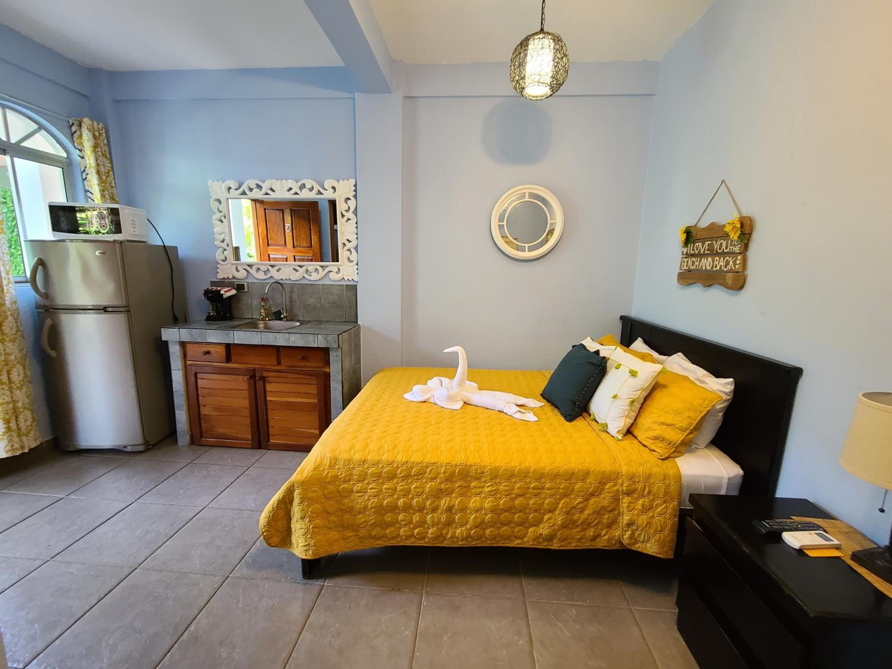 Deluxe Double Room with Extra Bed photo 3