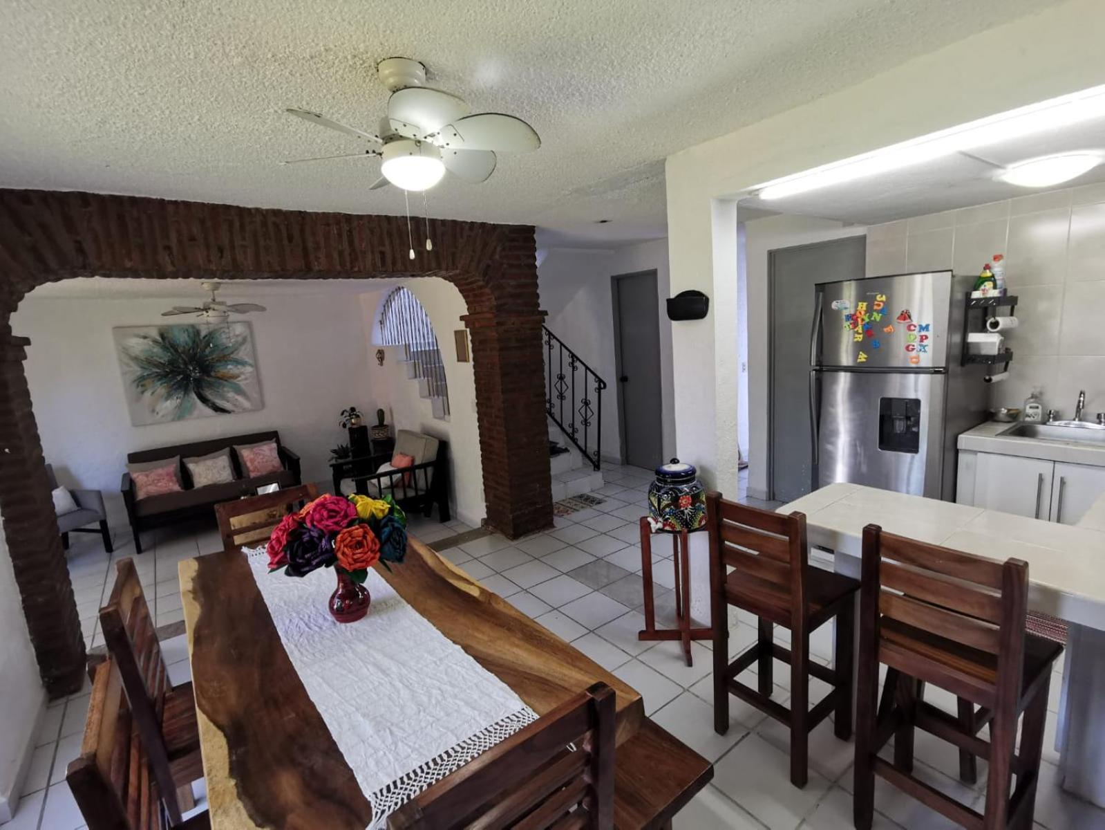 Three-Bedroom House photo 1