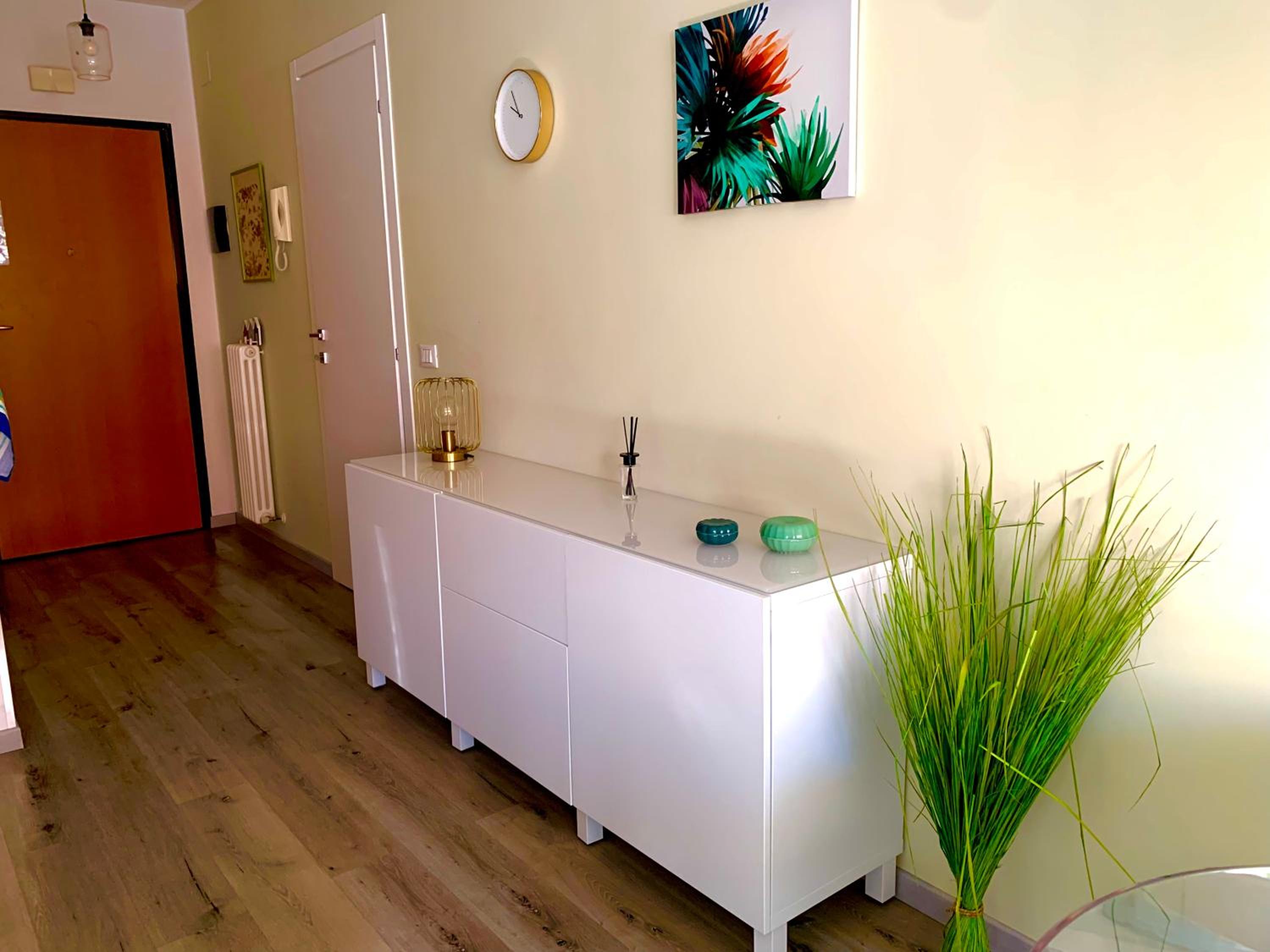 Two-Bedroom Apartment - Photo 35