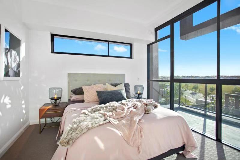 One-Bedroom Apartment - Photo 4
