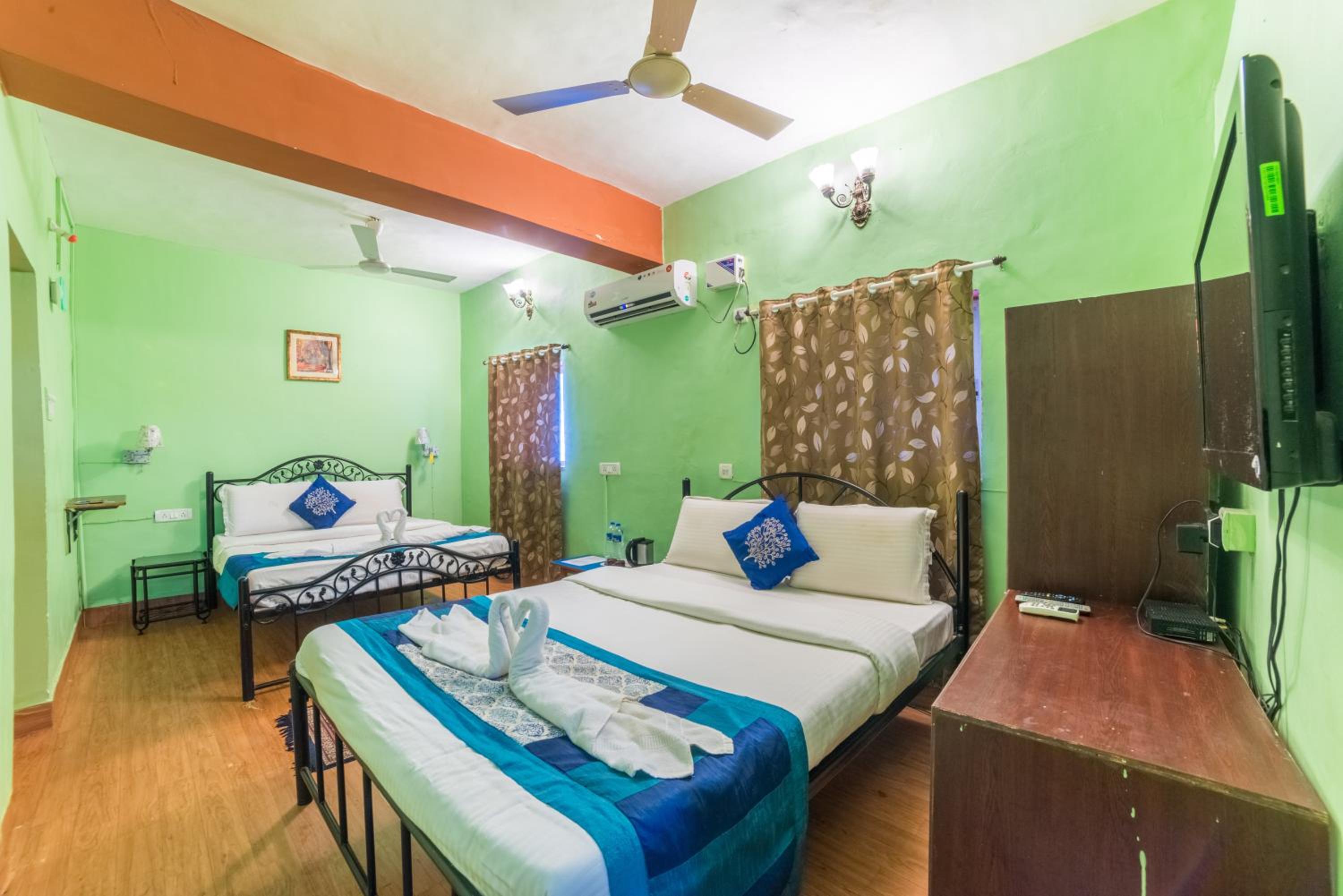 King Room with Two King Beds