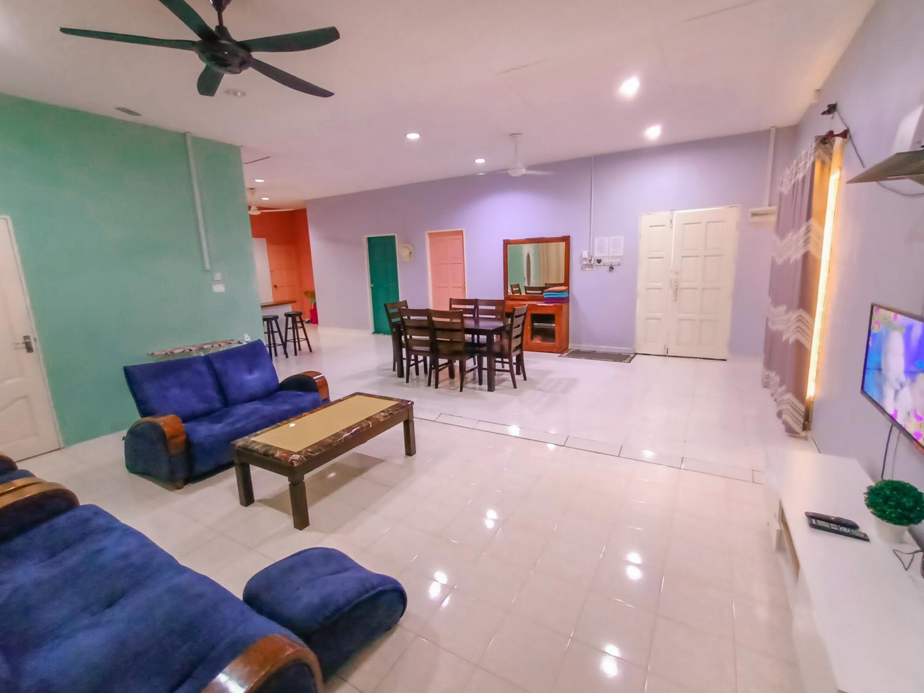 Four-Bedroom House photo 1